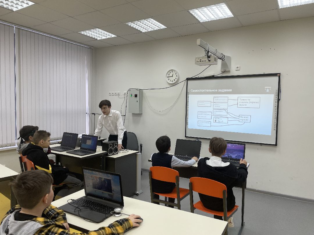 Техношкола, преподаватель