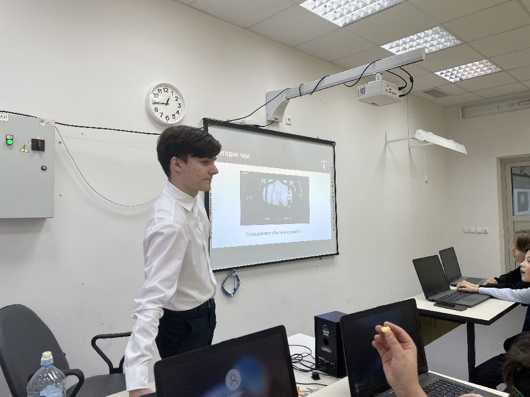 Техношкола, преподаватель