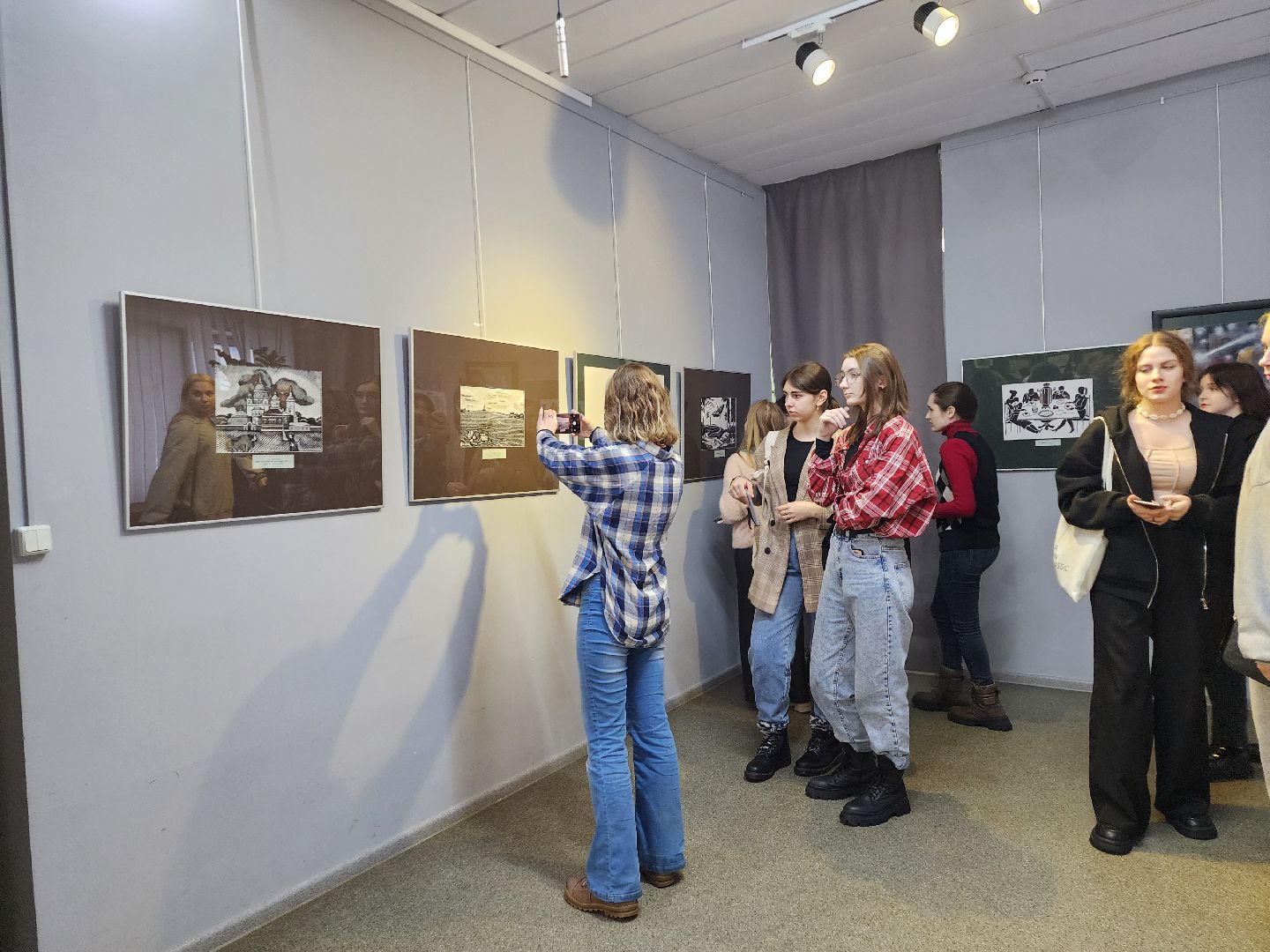 Серпухов, Подмосковье, МВЦ, выставка, Герасимов, студенты,