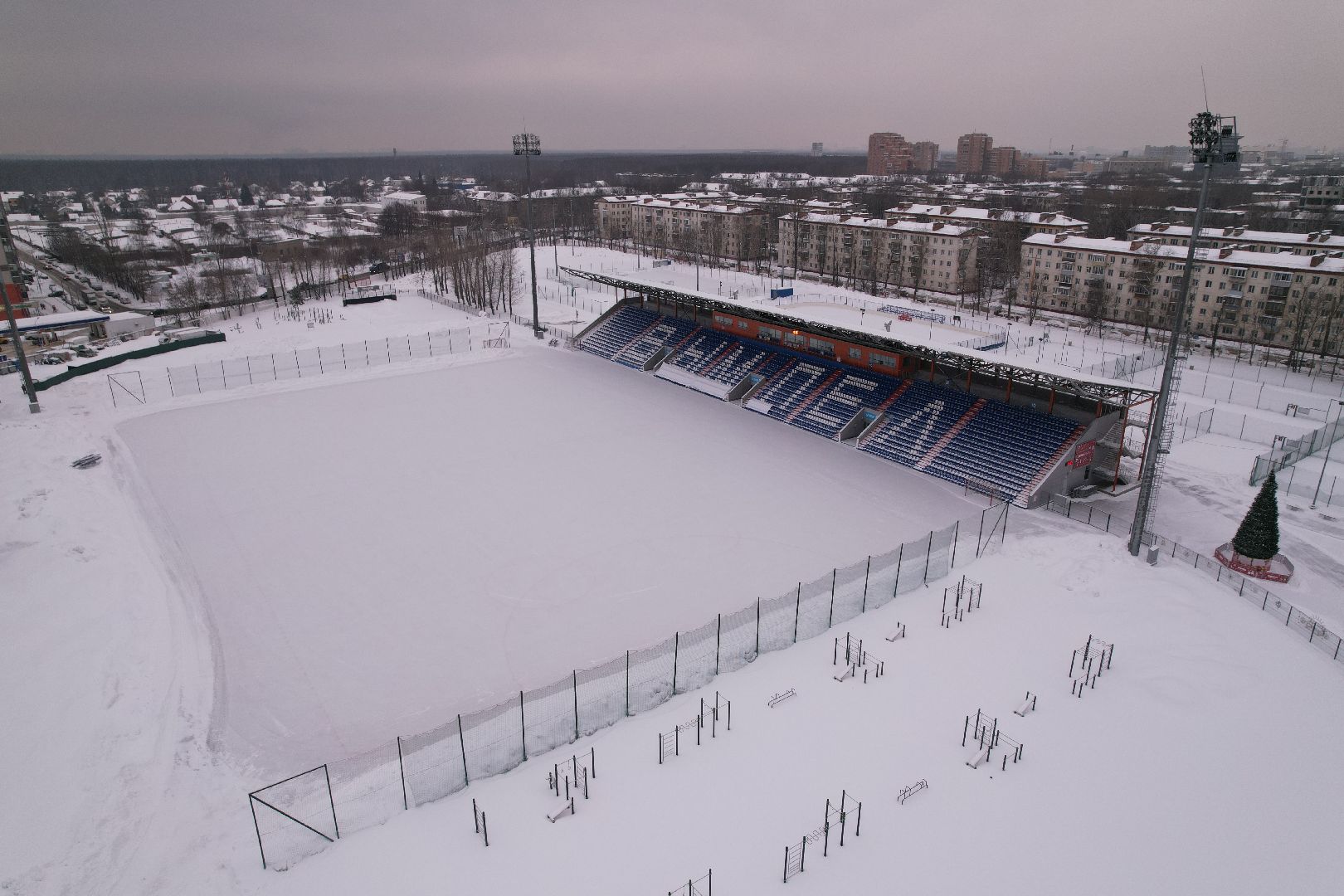 видео с коптера, королёв, стадион,