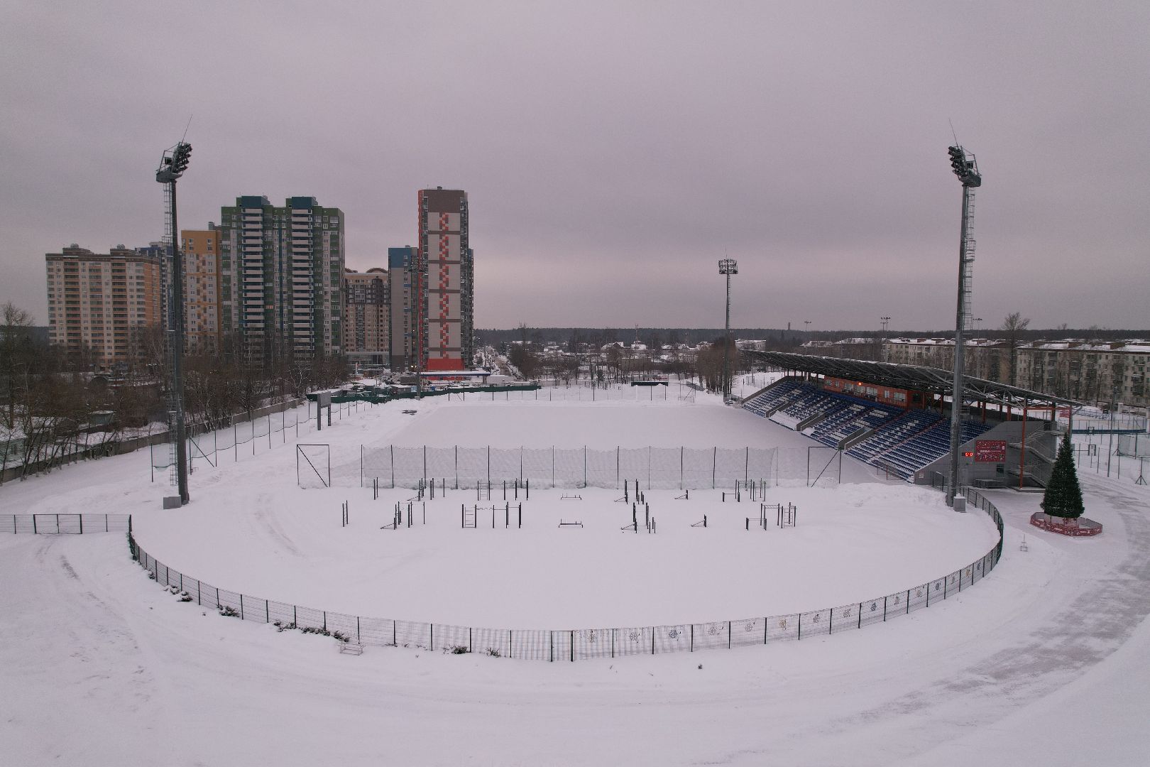 видео с коптера, королёв, стадион,