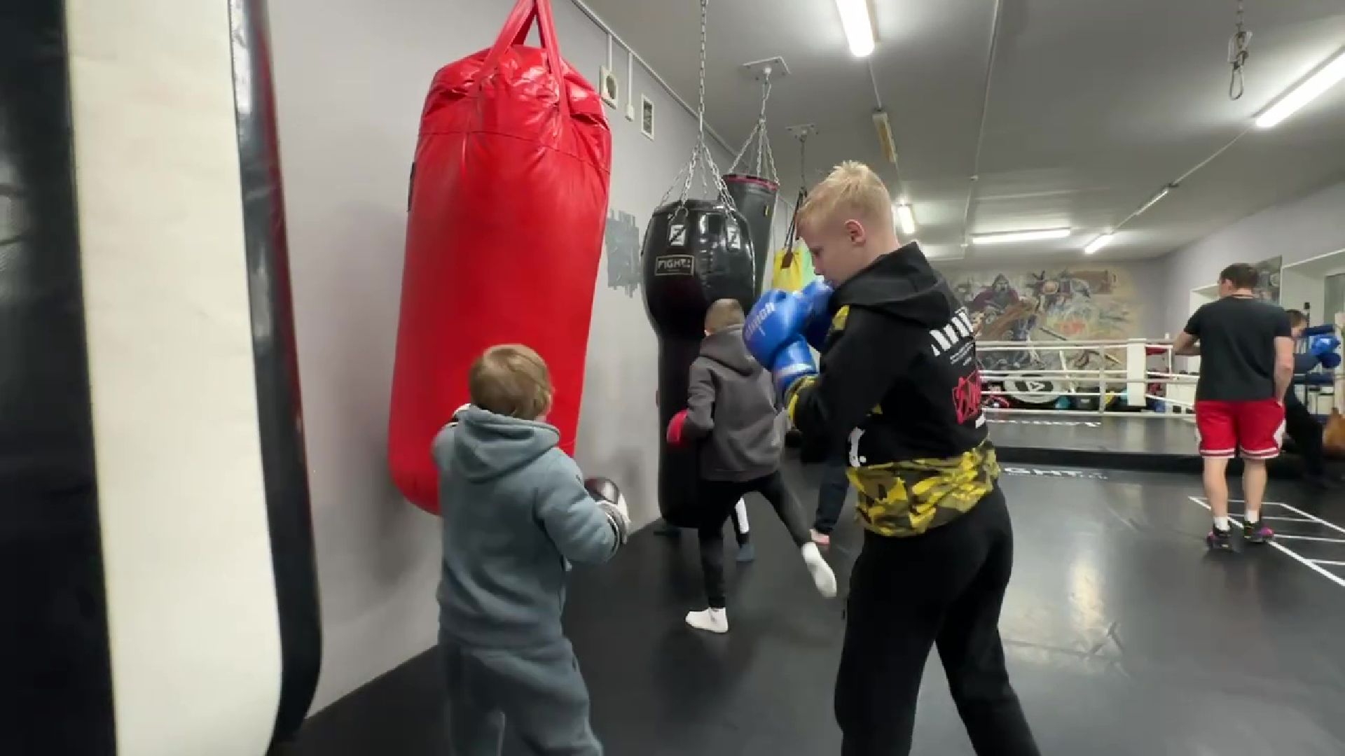 Реутов, люди, тренер, бокс, кикбоксинг, Виталий Фодлаш, Алексей Папин,