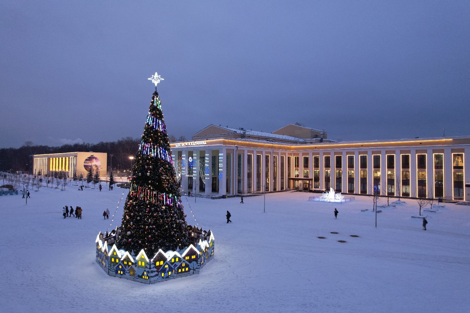 видео с коптера, королёв, каток, благоустройство,