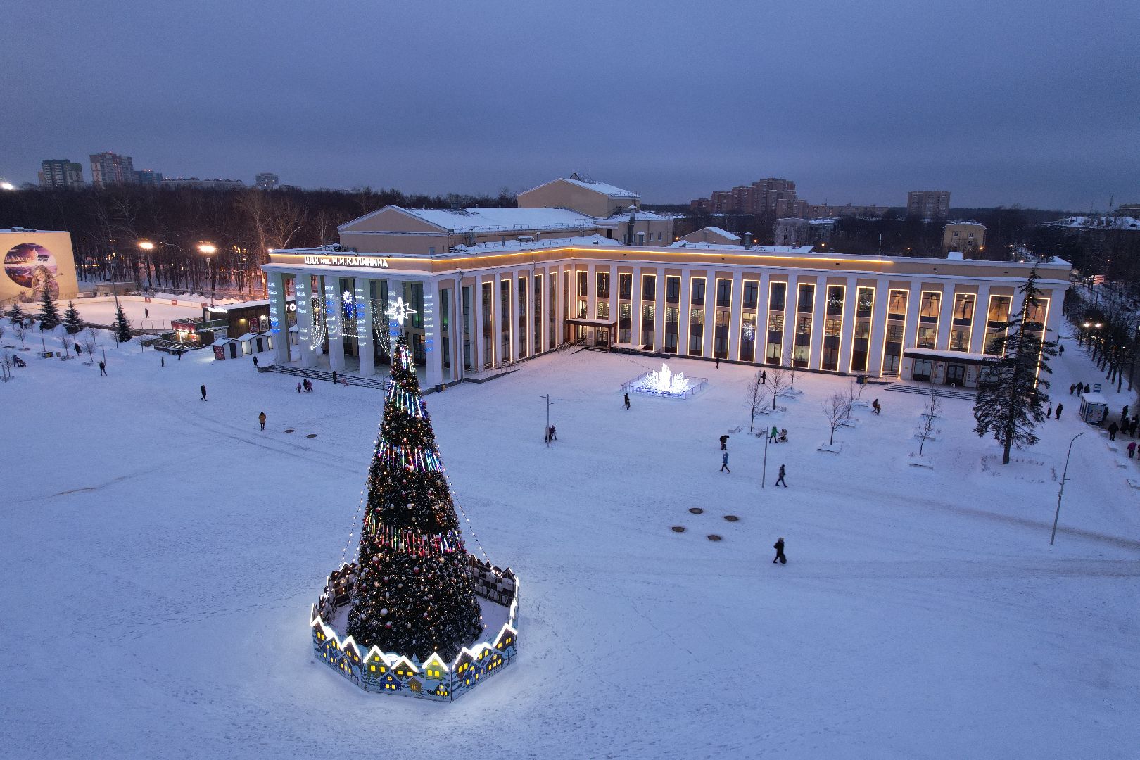 видео с коптера, королёв, каток, благоустройство,