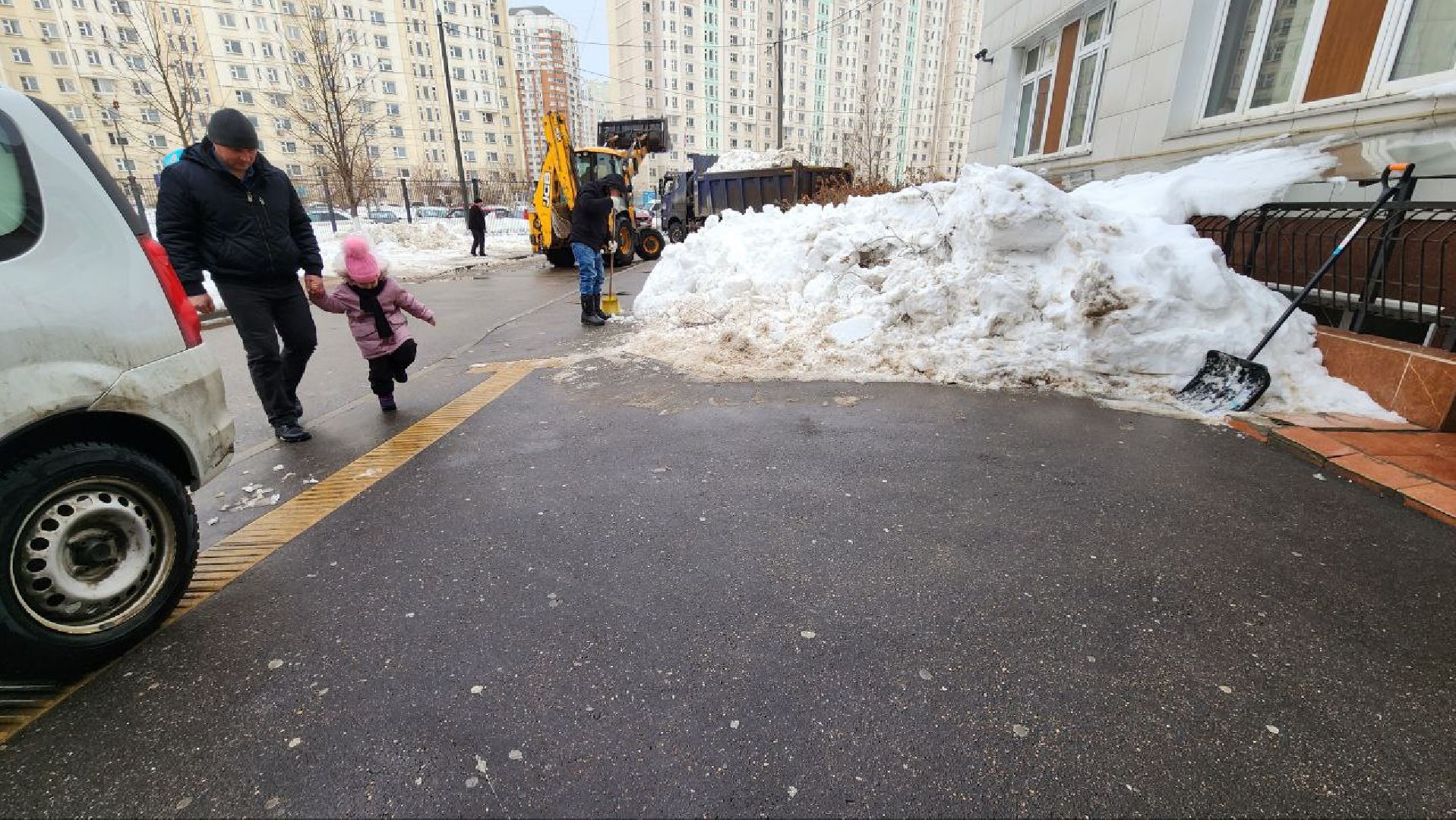 люберцы, вывоз снега, коммунальщики, снегоуборочная техника,