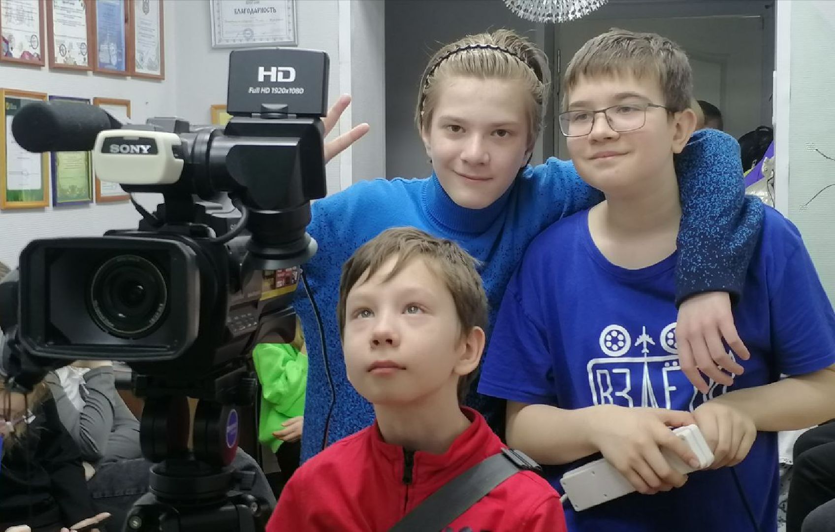 детское телевидение Взлет, подарок, оборудование, хромакей, юнкор, Молодежный центр Дружба, Луговская,