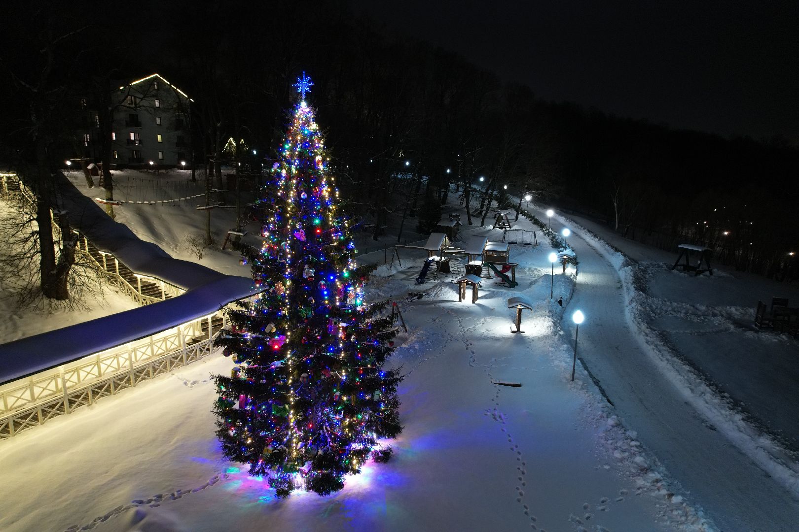 видео с коптера, курорт, лыжи,