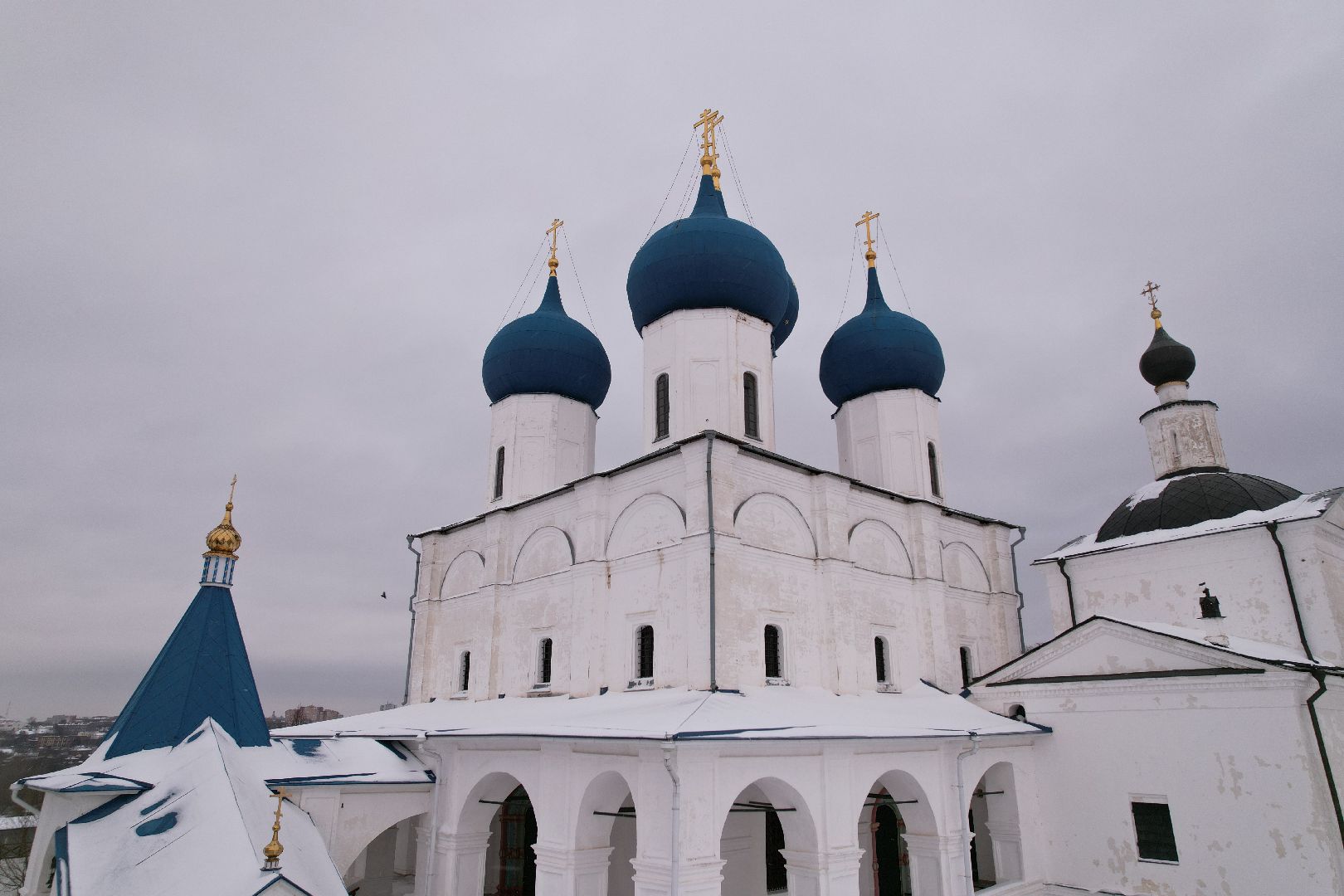 видео с коптера, монастырь, серпухов,