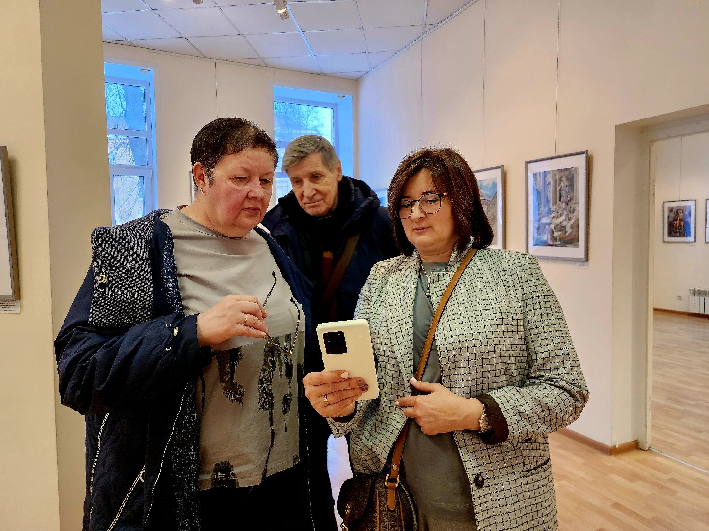 выставка, экспозиция, живопись, ленинский округ, художник,