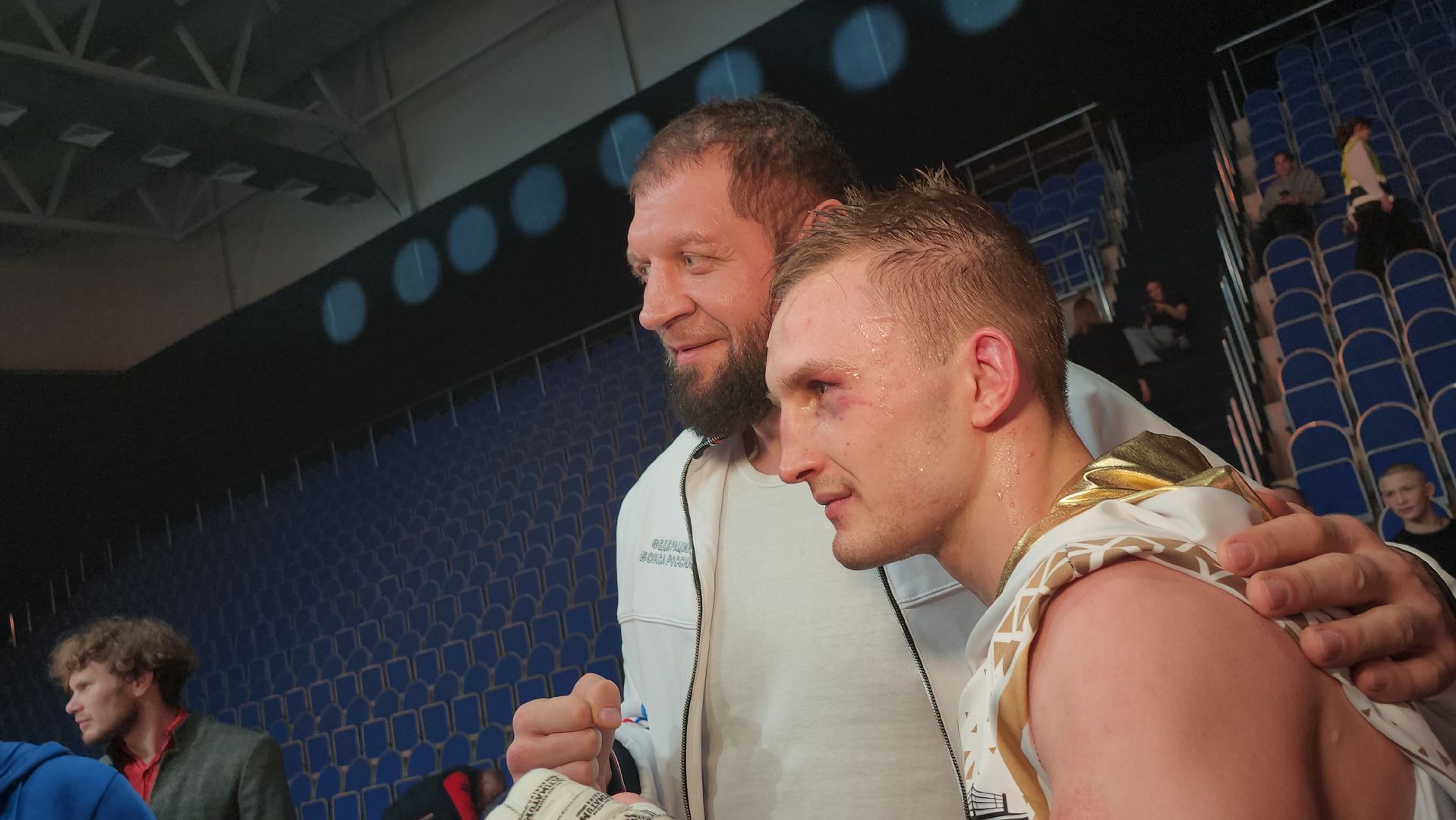 серпухов, подмосковье, сб лесная опушка, шумков, Сусленков, Сосулин, федерация бокса россии,