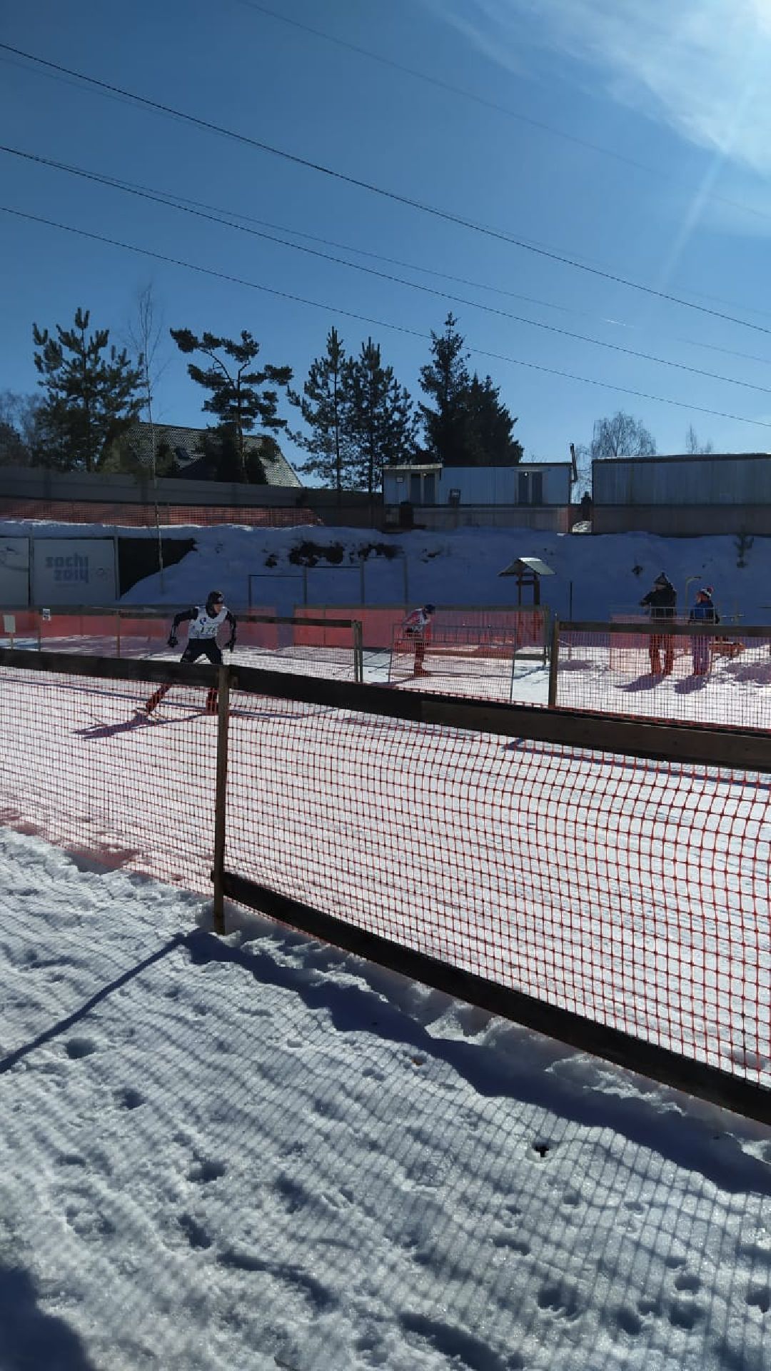 стадион, снег, детский спорт,