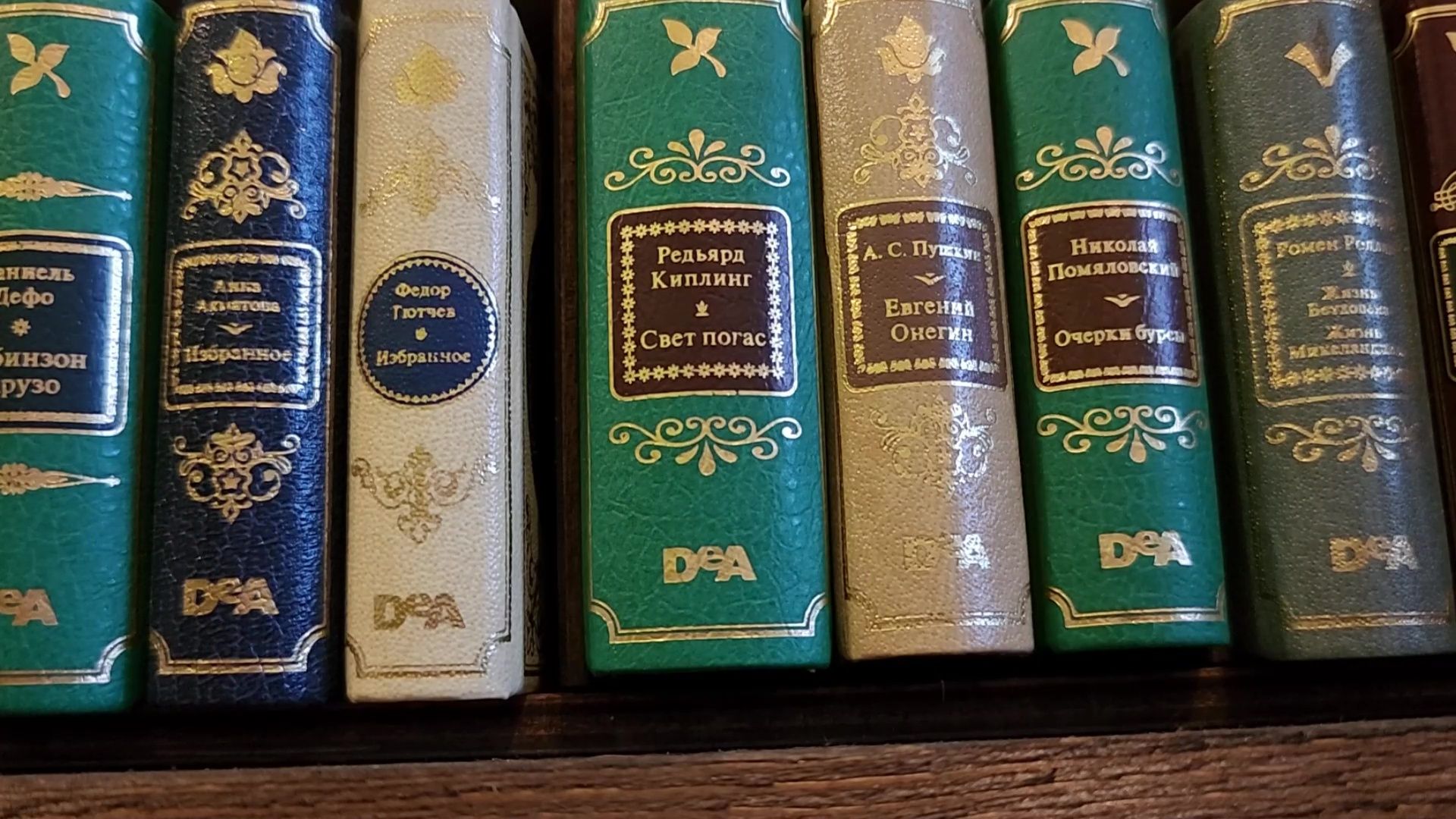 Реутов, вязаные игрушки, хэндмэйд, своими руками, лягушки, жабы, кролики, медведи, вязанное счастье,