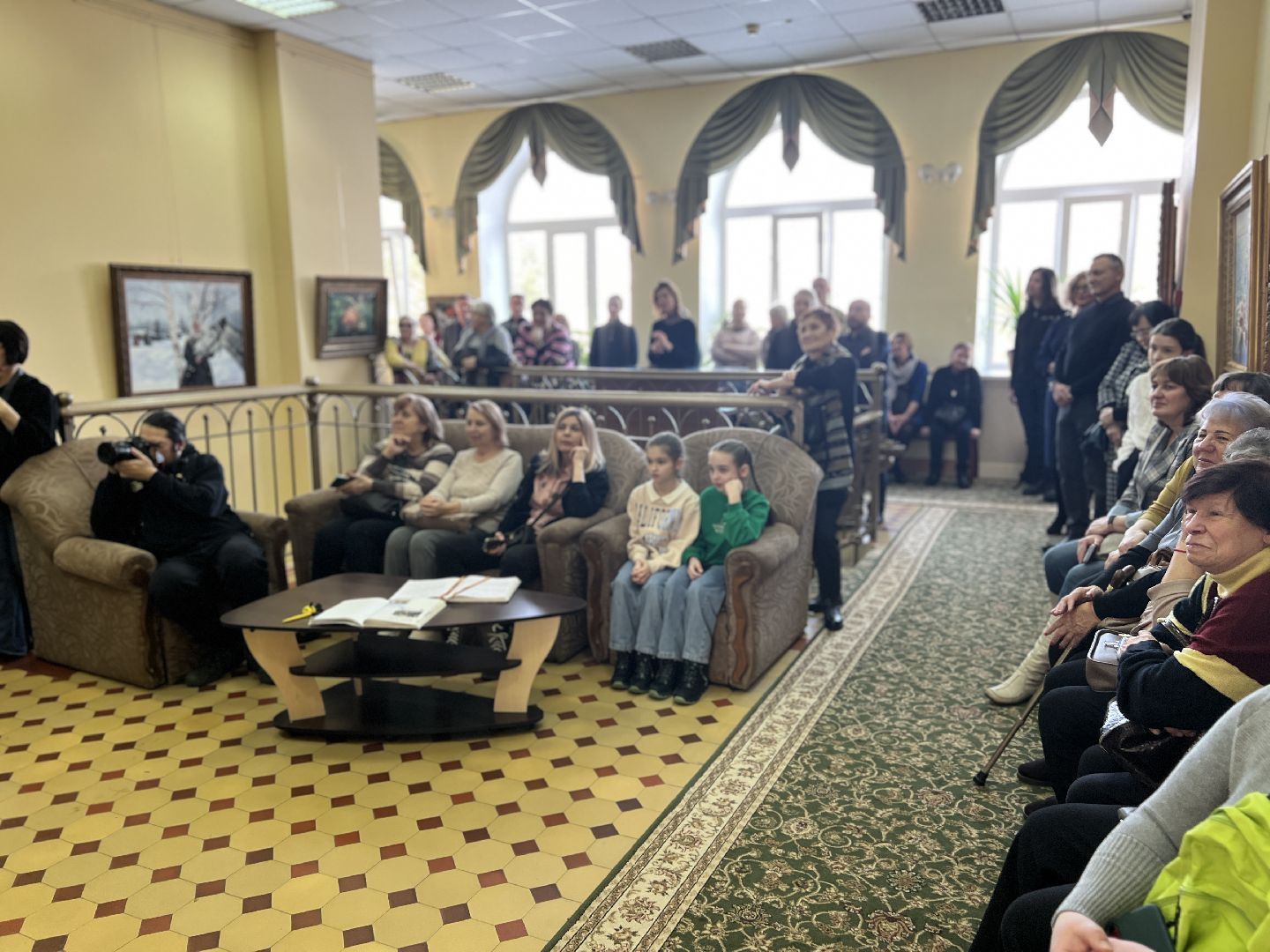 Солнечногорск, Выставка, Картины, путевой дворец, художник,