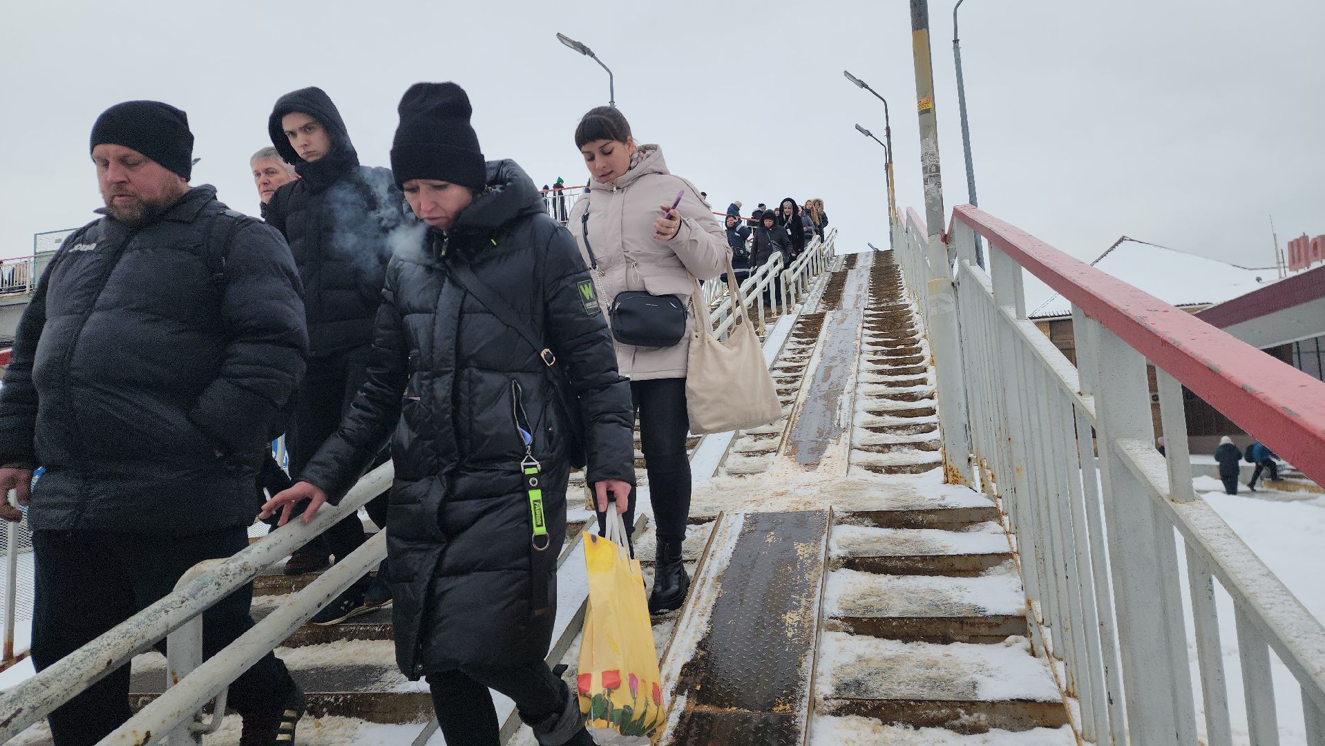 шатура, жд, мост, пешеходный мост, очистка снега,