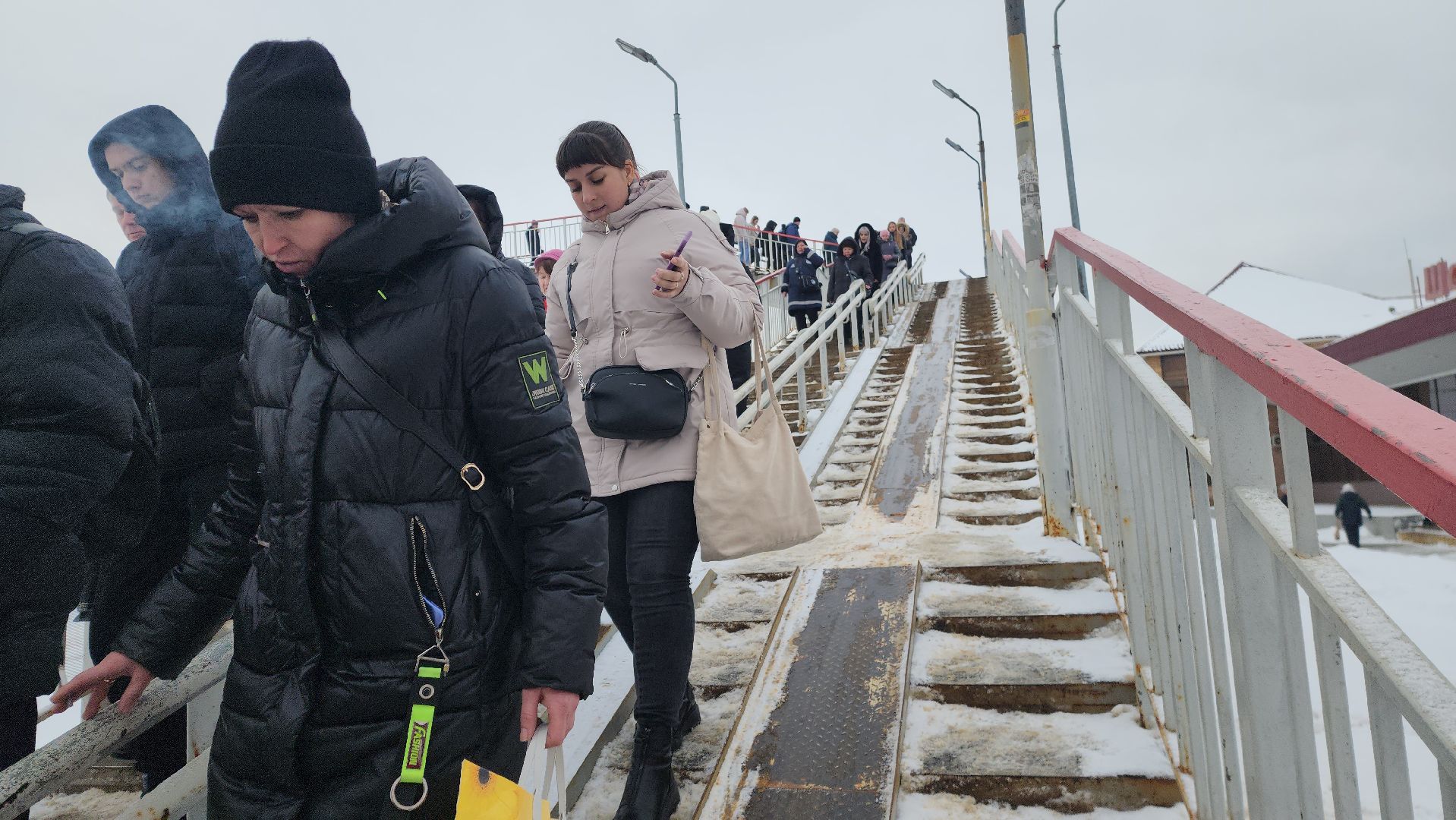 шатура, жд, мост, пешеходный мост, очистка снега,