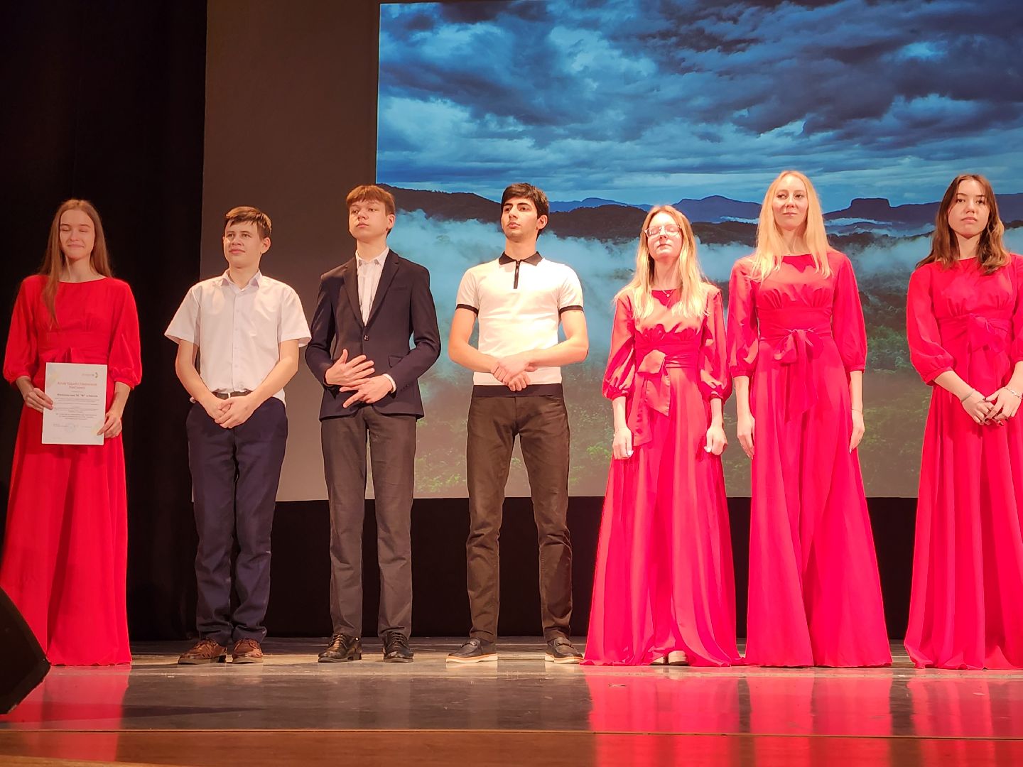 Звенигород, культура подмосковья,Выставка живописи и графики,