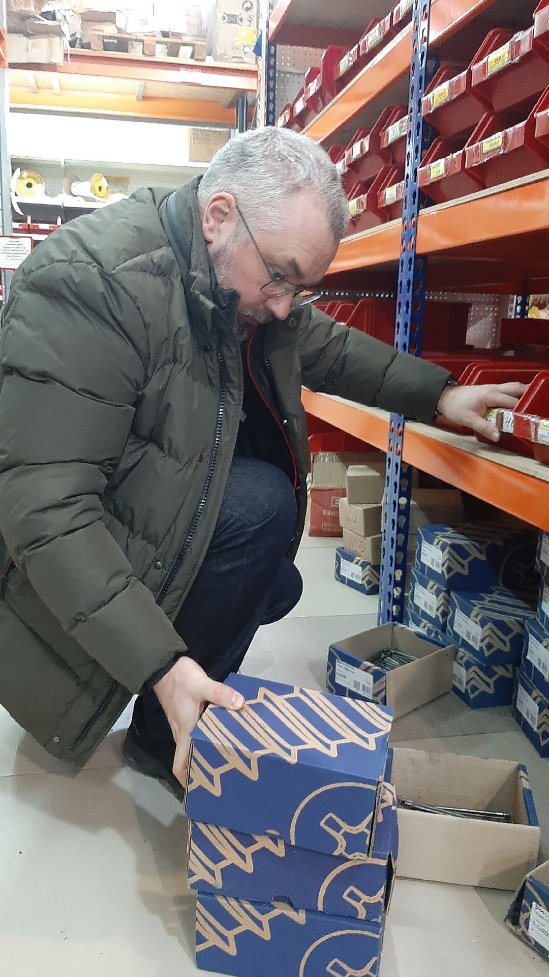 помощьлюдям, волонтеры, доброедело,