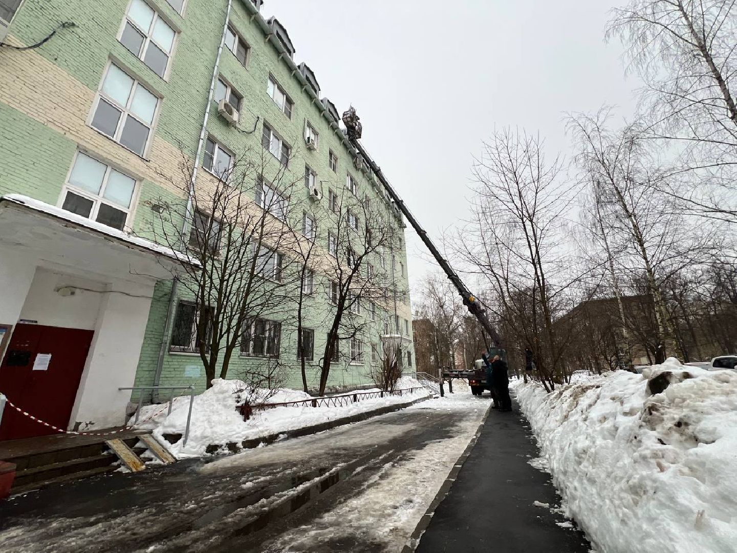 Реутов, ЖКХ, сосульки, снег, наледь, крыша,