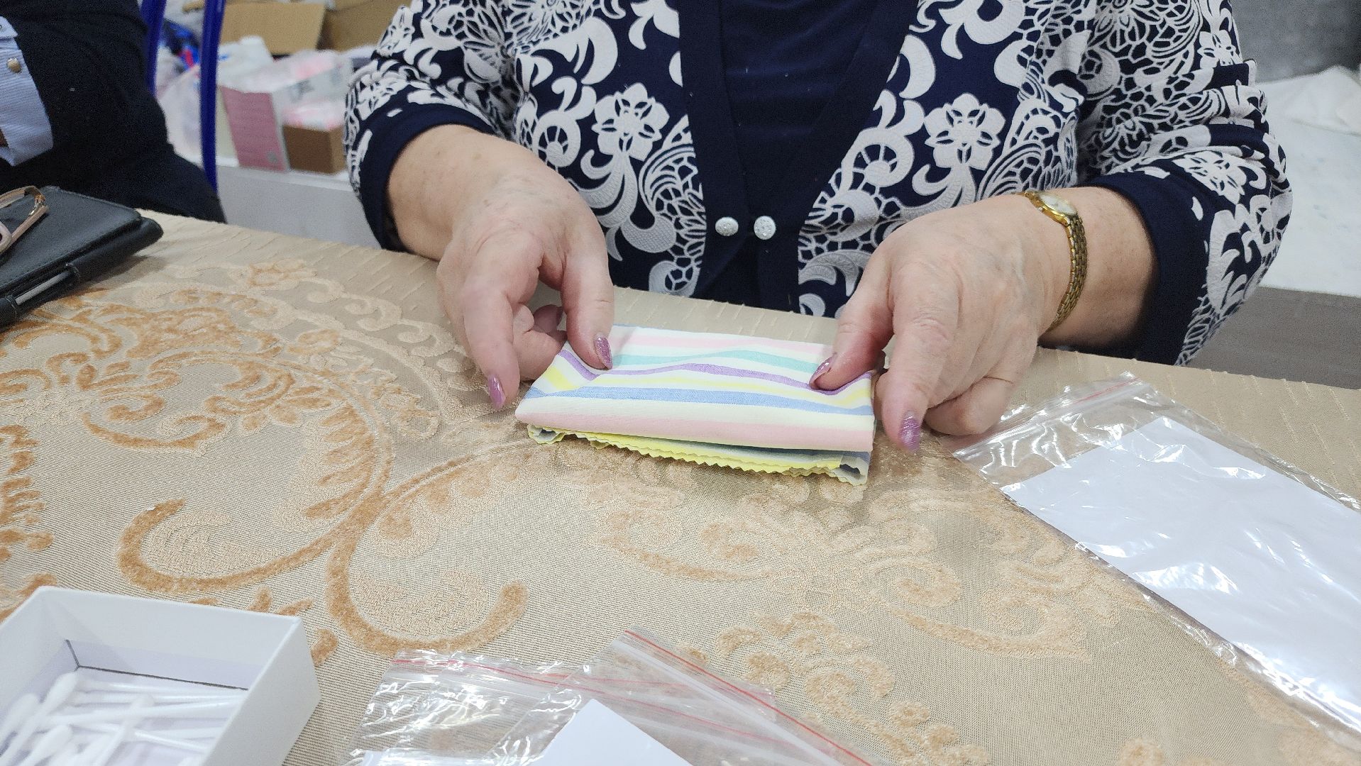 серебряные волонтеры, долголетие, активное долголетие, армейский душ, протвино,