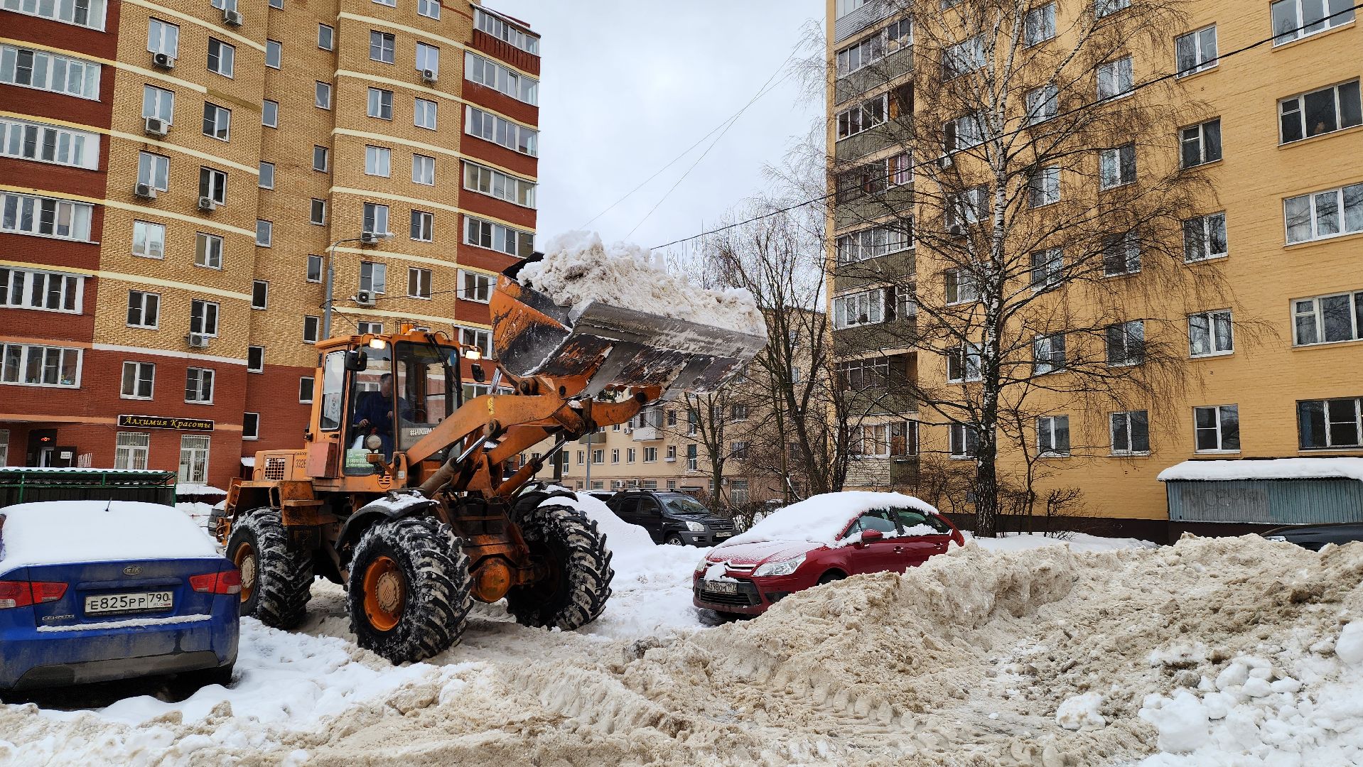 Подмосковье, Городской округ Пушкинский, Ивантеевка, снег, ЖКХ, городское хозяйство ивантеевка, уборка дворов,