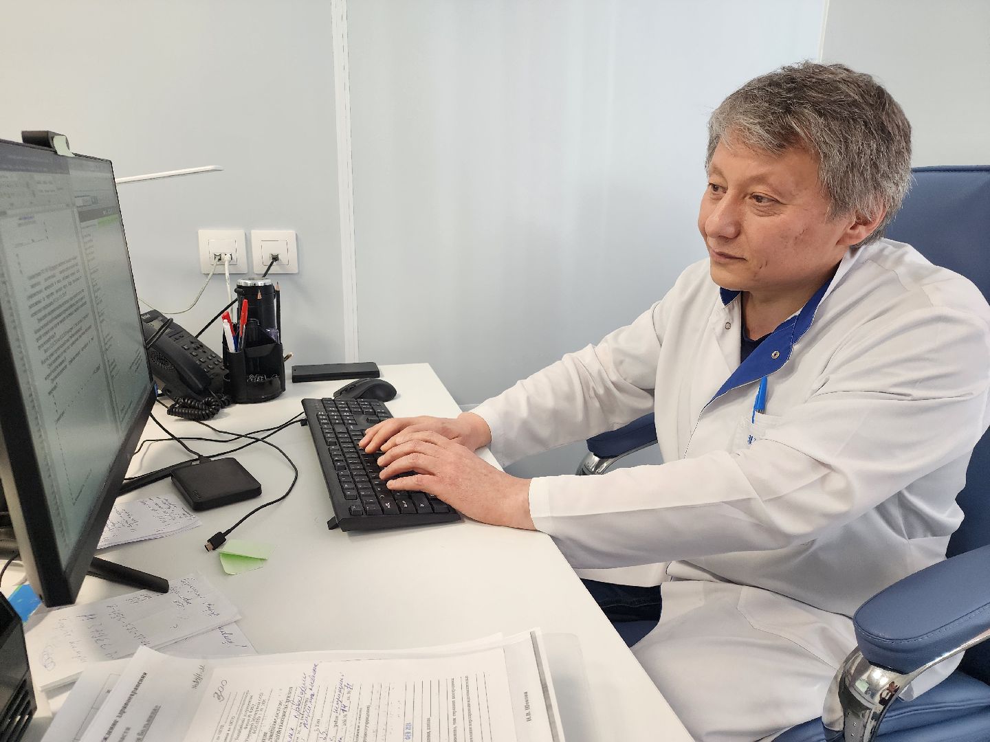 корь, ковид, вакцинация,