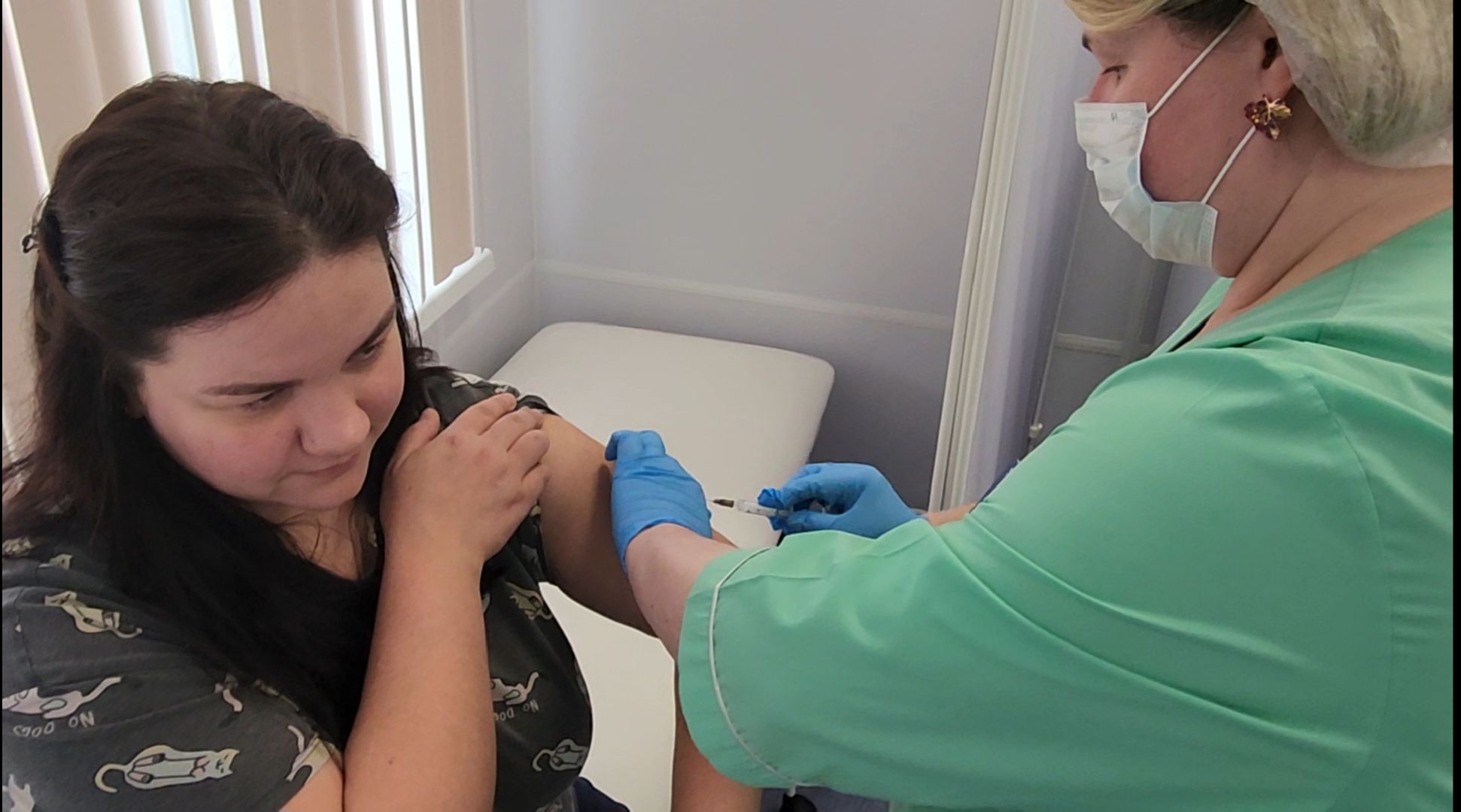 корь, ковид, вакцинация,