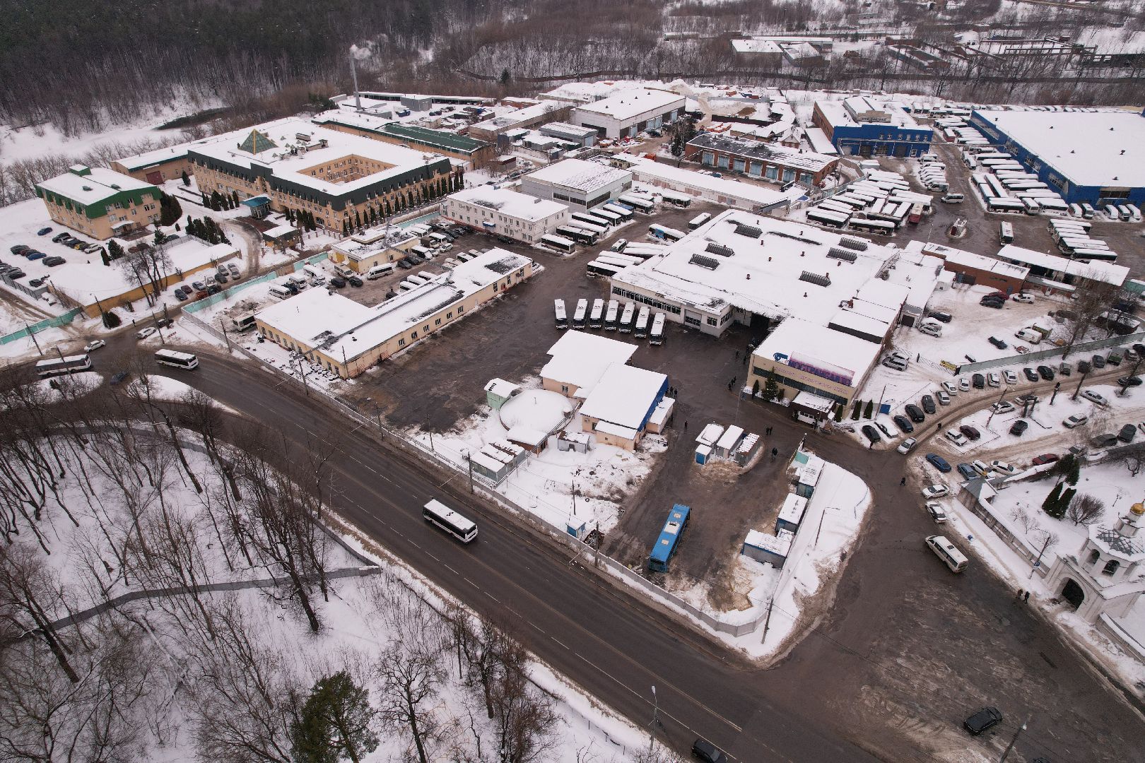 видео с коптера, автобус,