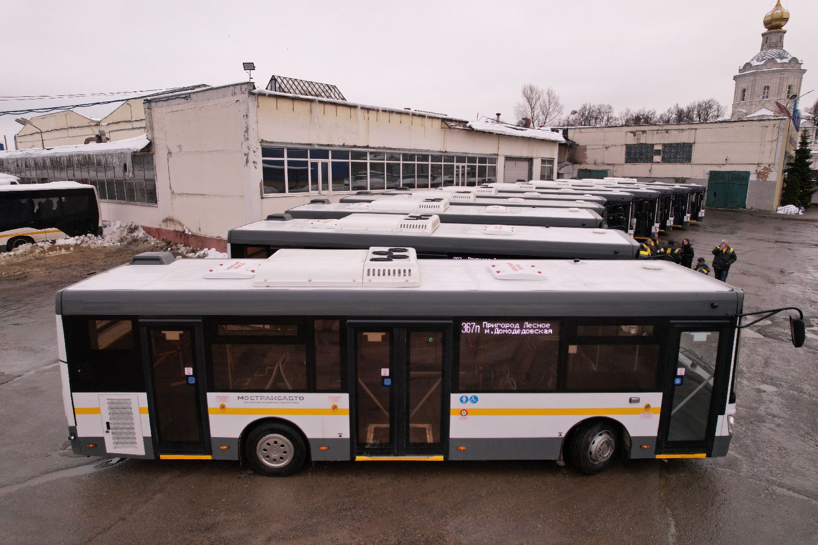 видео с коптера, автобус,