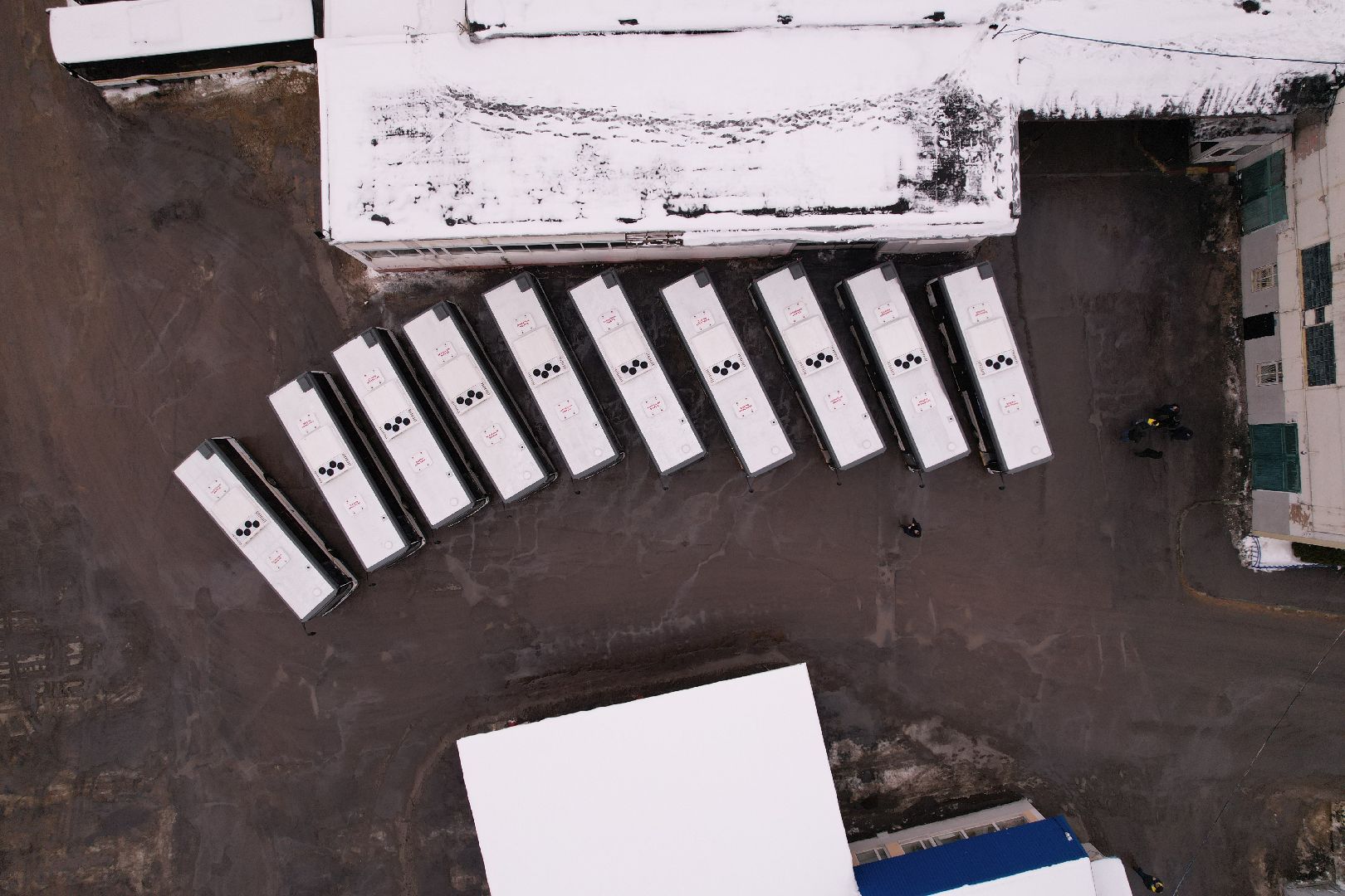 видео с коптера, автобус,