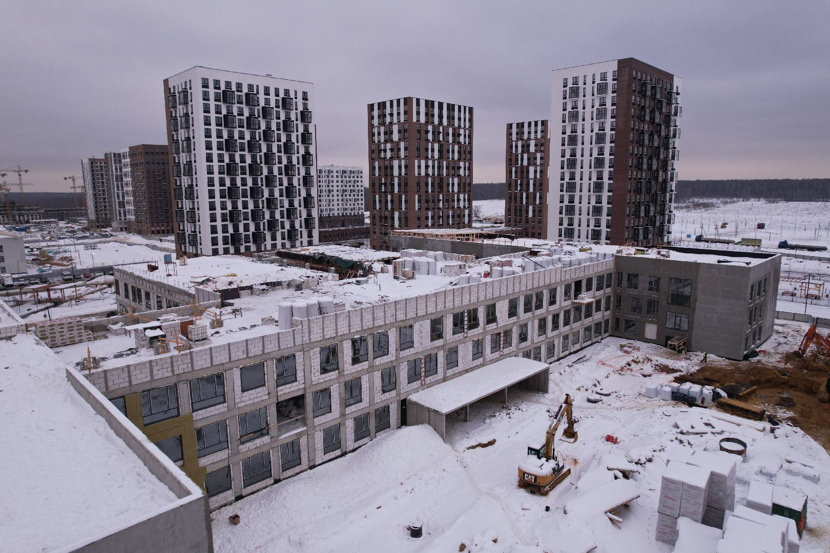 видео с коптера, школа,