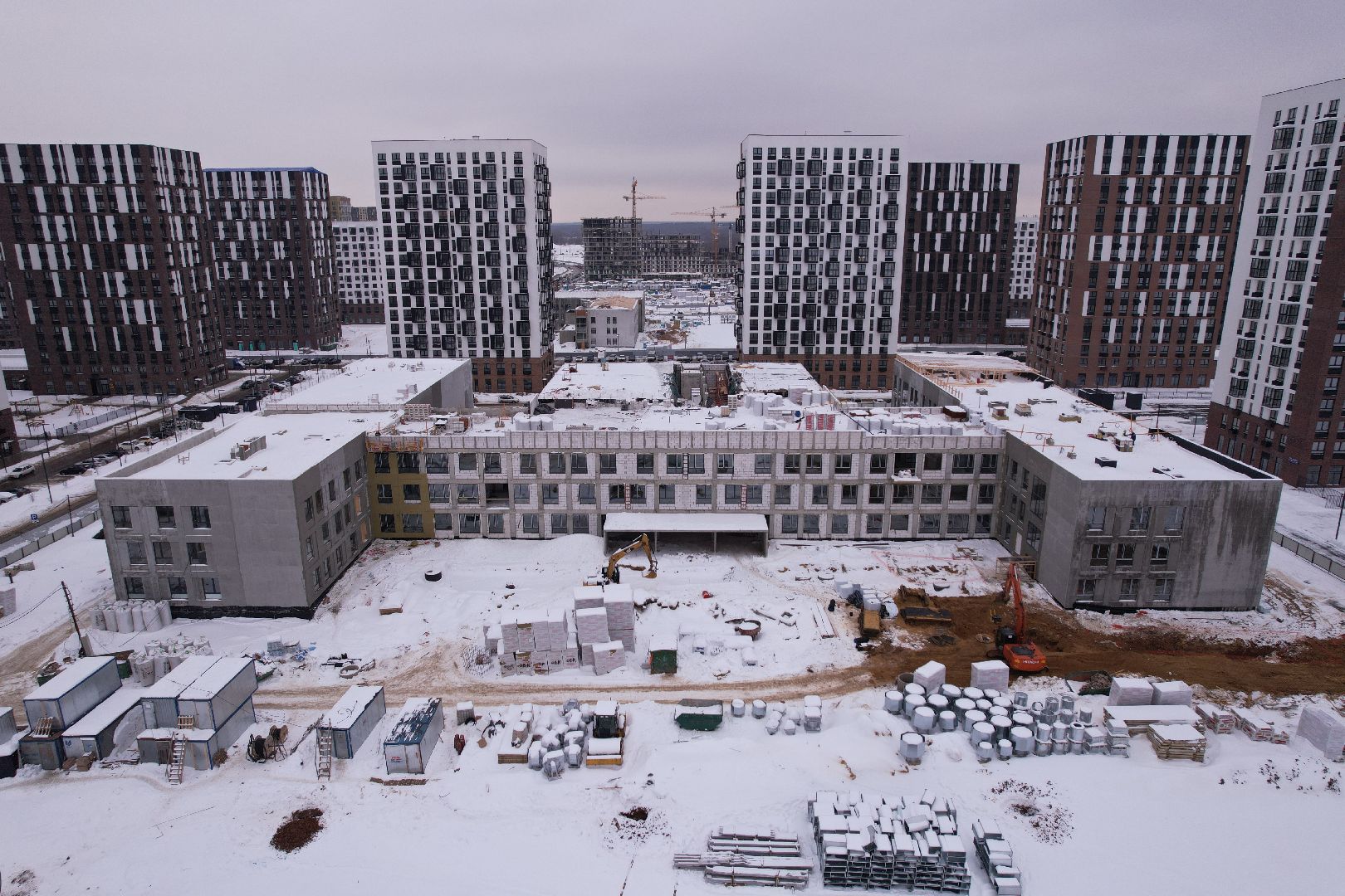 видео с коптера, школа,