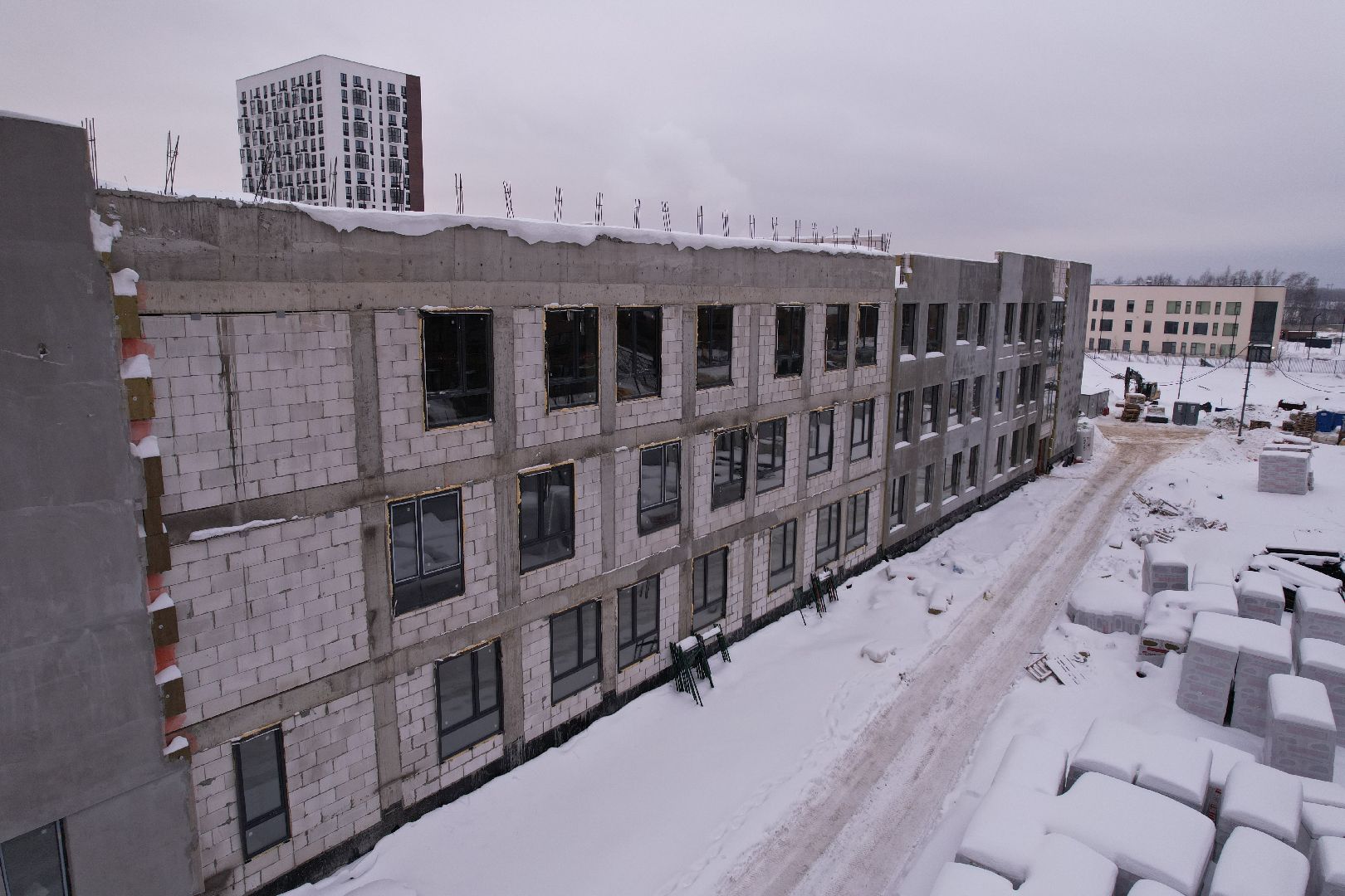 видео с коптера, школа,