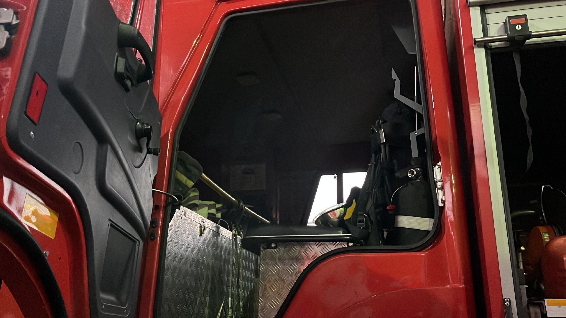 пожарные, пожарные автомобили, волонтеры, экскурсия,