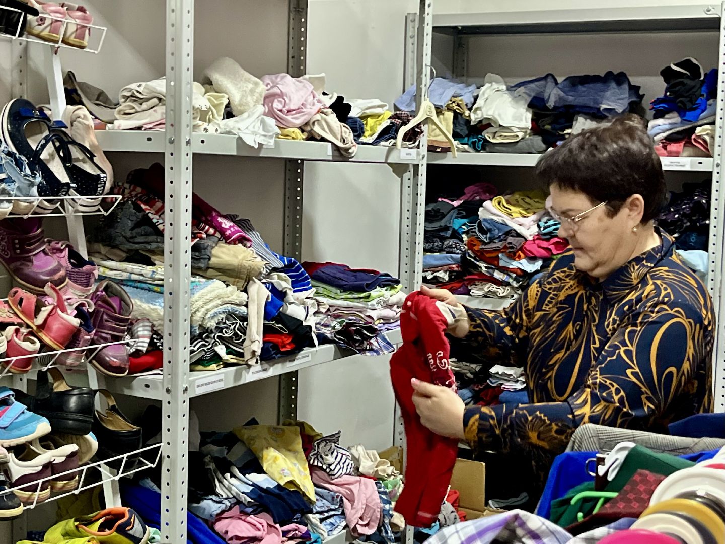 наро-фоминск, добрый шкаф, олег рожнов, благотворительность,