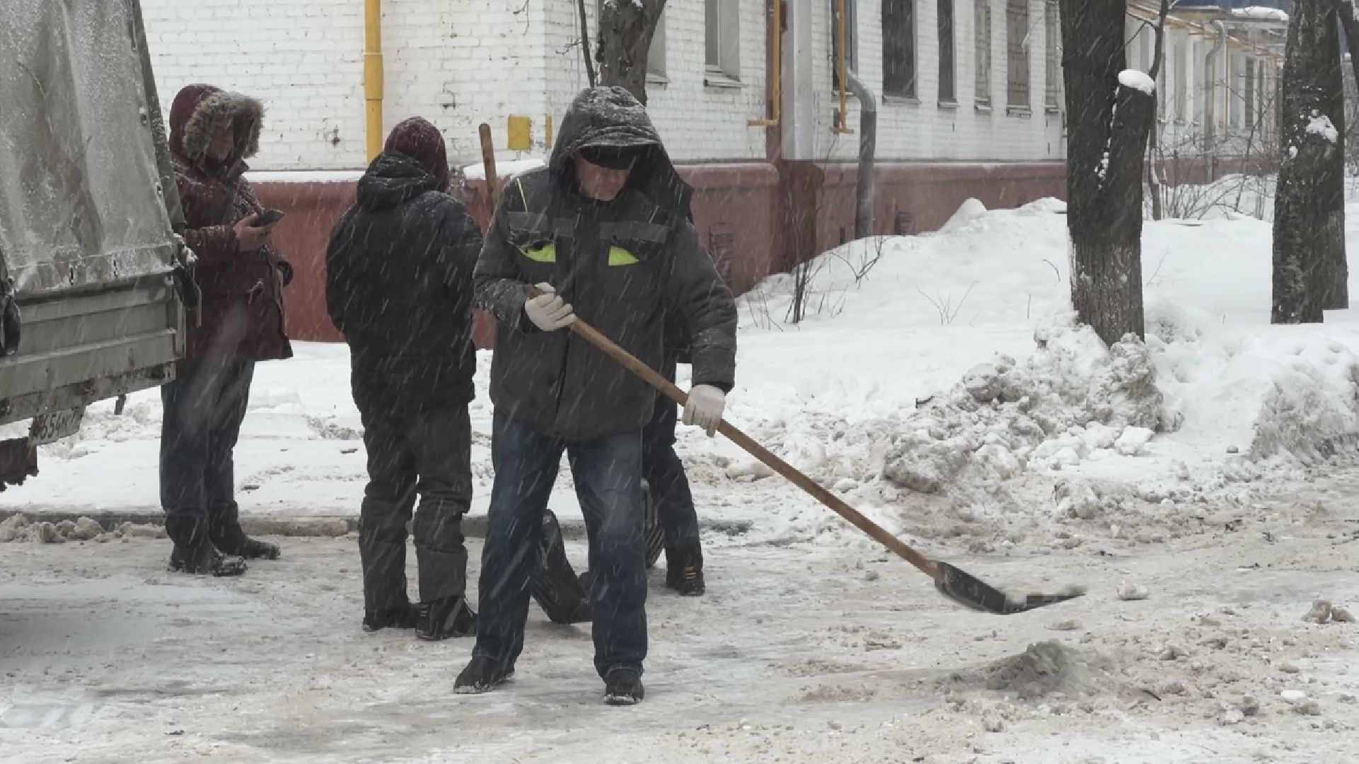 химки, циклон ольга, снегопад, уборка снега,