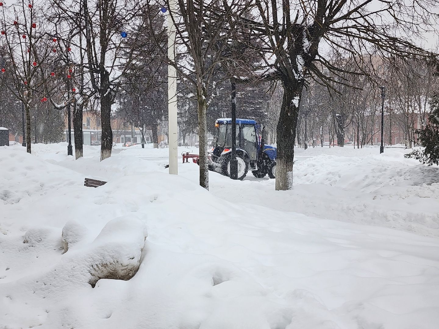 циклон ольга, снегопад, уборка снега,