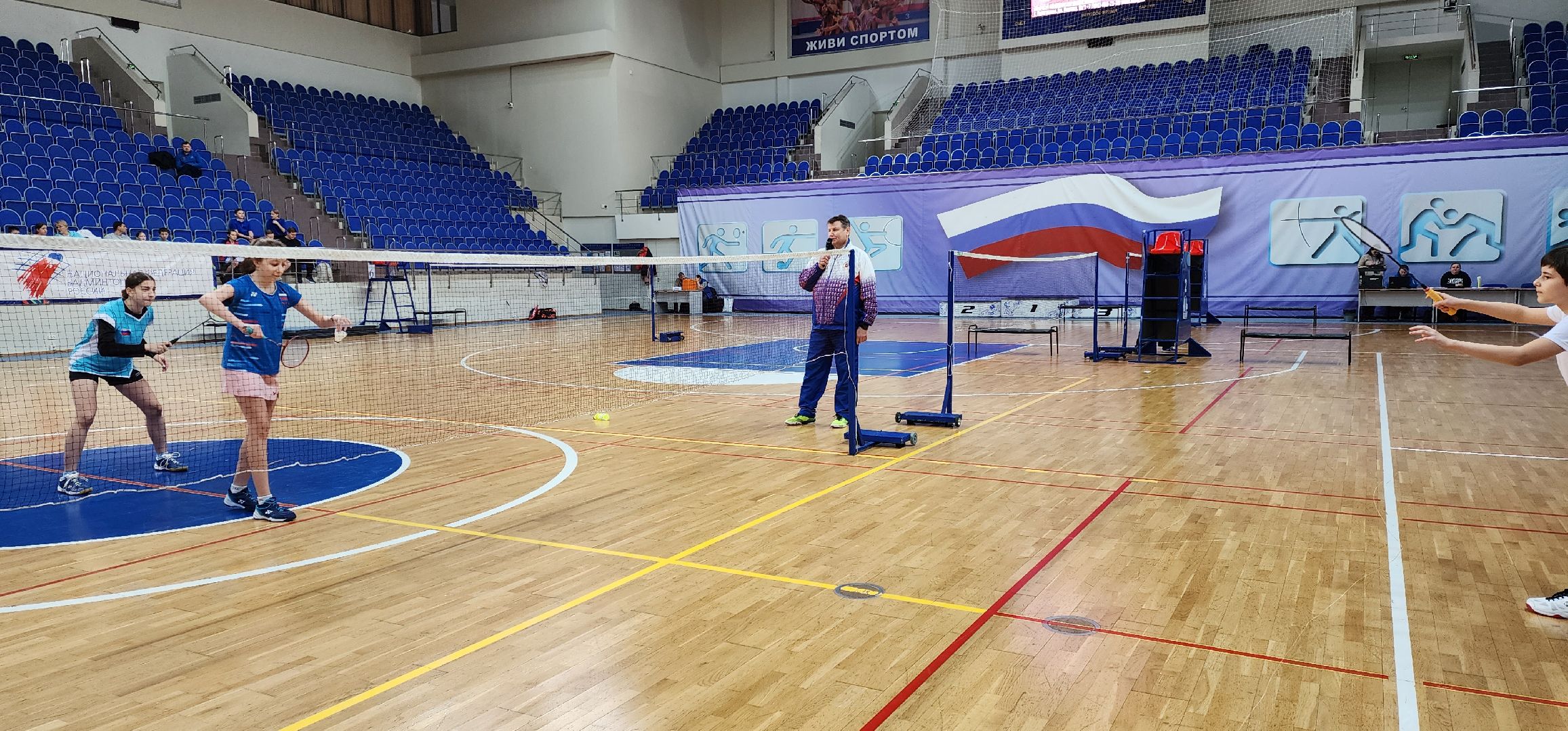 раменское, спорт, зимний турнир по бадминтону среди школьников,