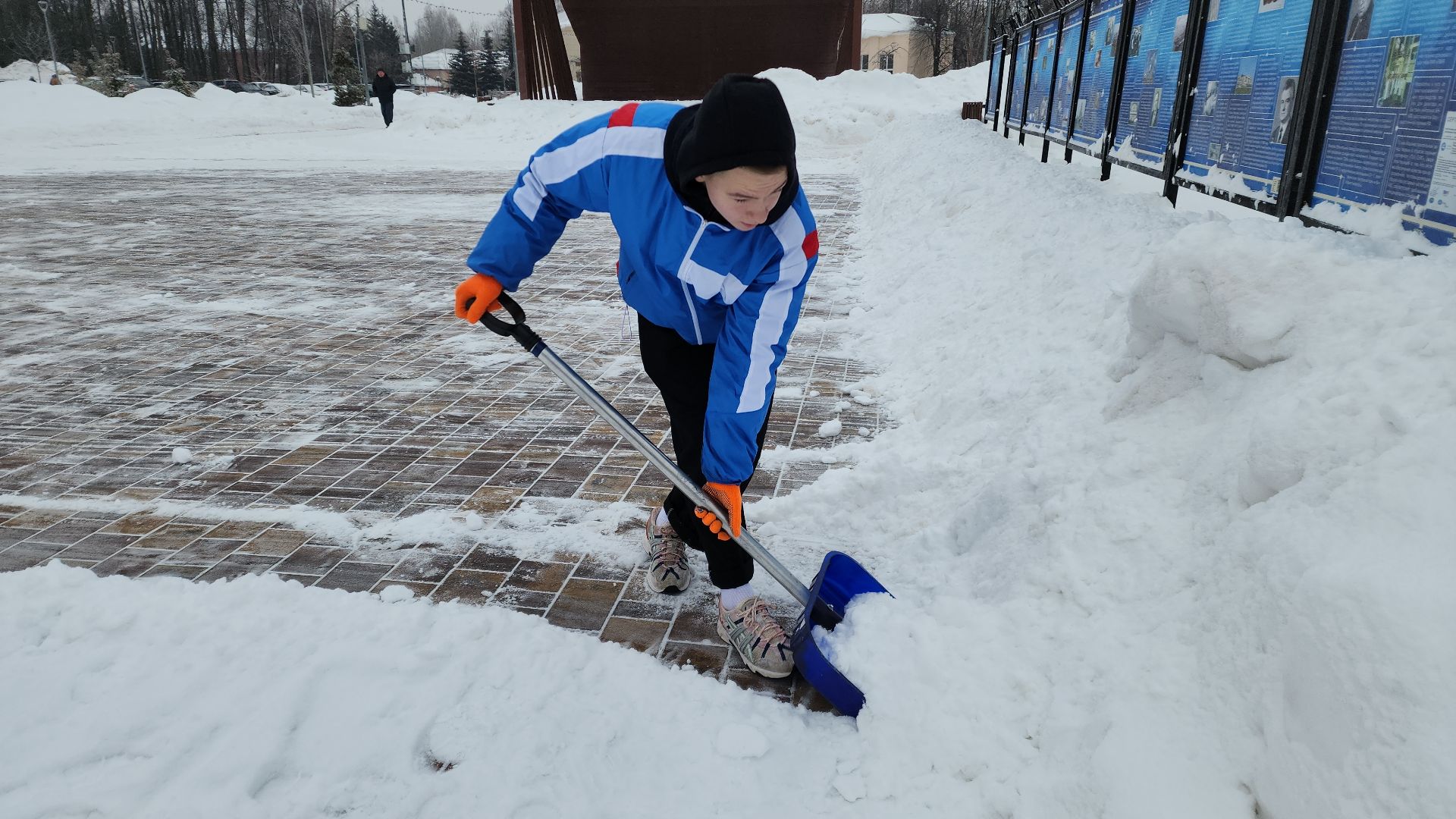 электросталь, мой город, волонтеры, волонтеры подмосковья, волонтерское движение, жкх, жкх подмосковья, уборка, уборка снега, уборка общественных территорий,