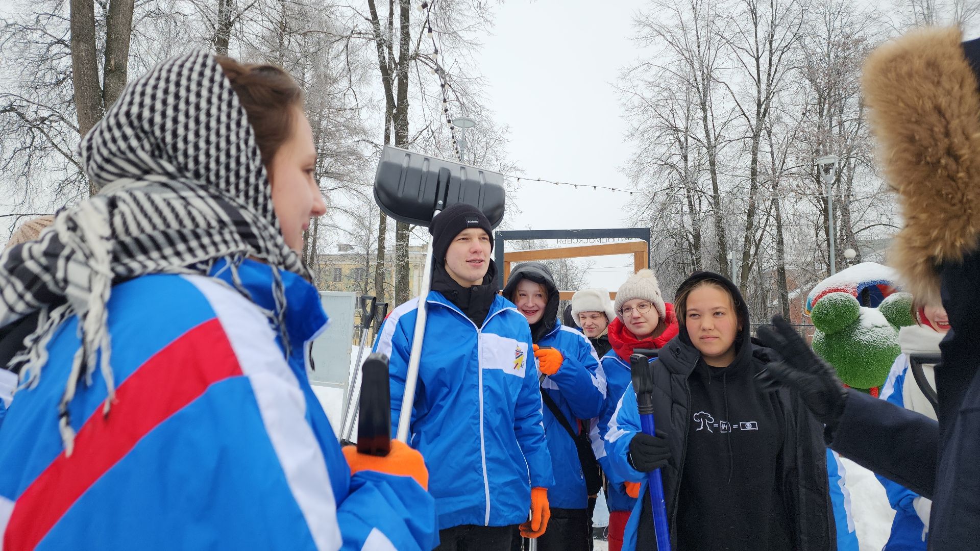 электросталь, мой город, волонтеры, волонтеры подмосковья, волонтерское движение, жкх, жкх подмосковья, уборка, уборка снега, уборка общественных территорий,