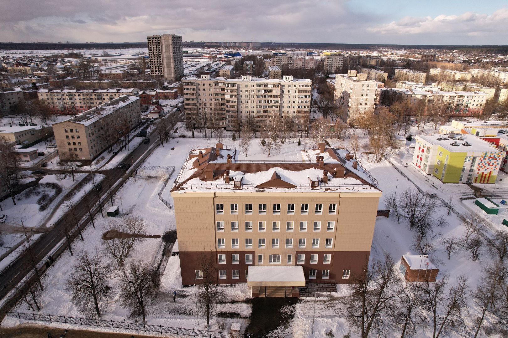 видео с коптера, школа,