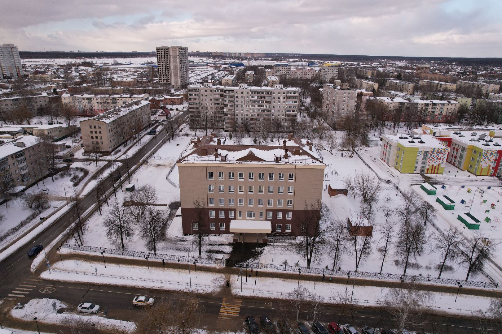 видео с коптера, школа,