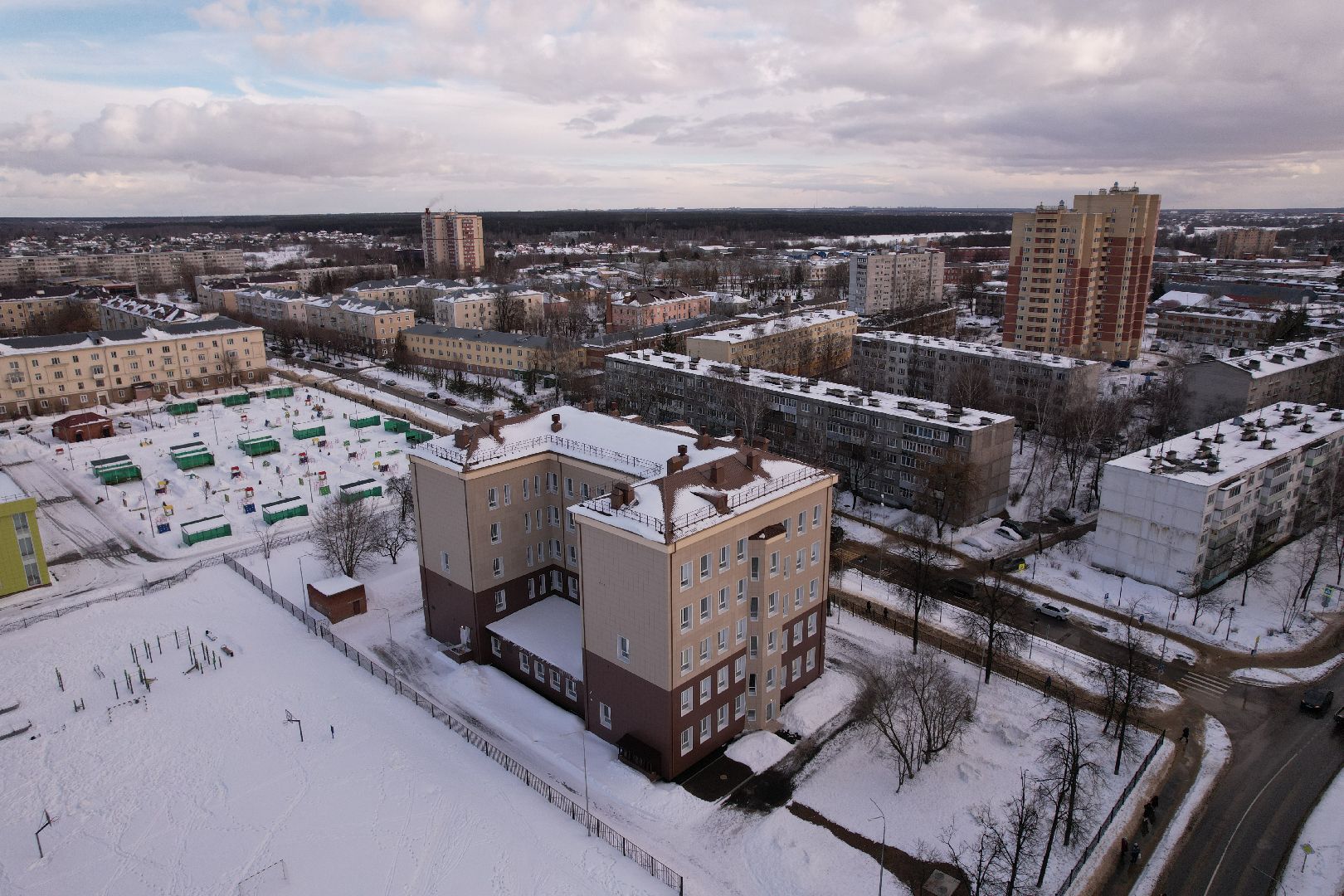 видео с коптера, школа,