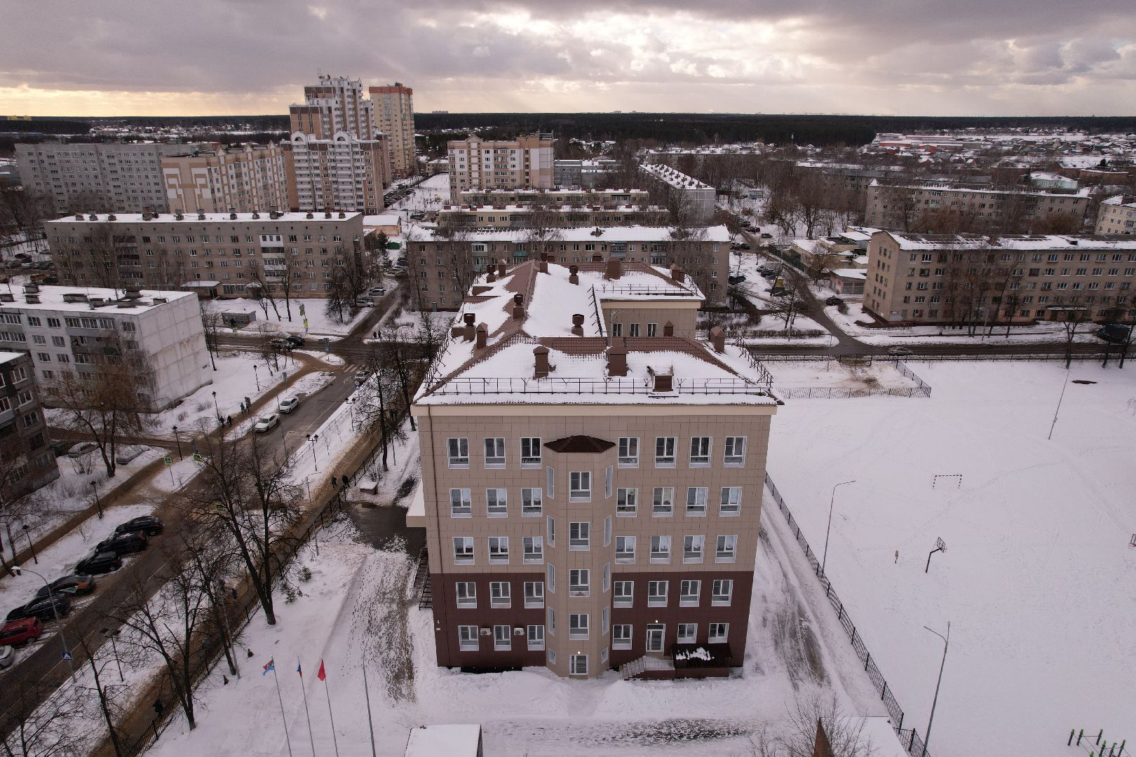 видео с коптера, школа,