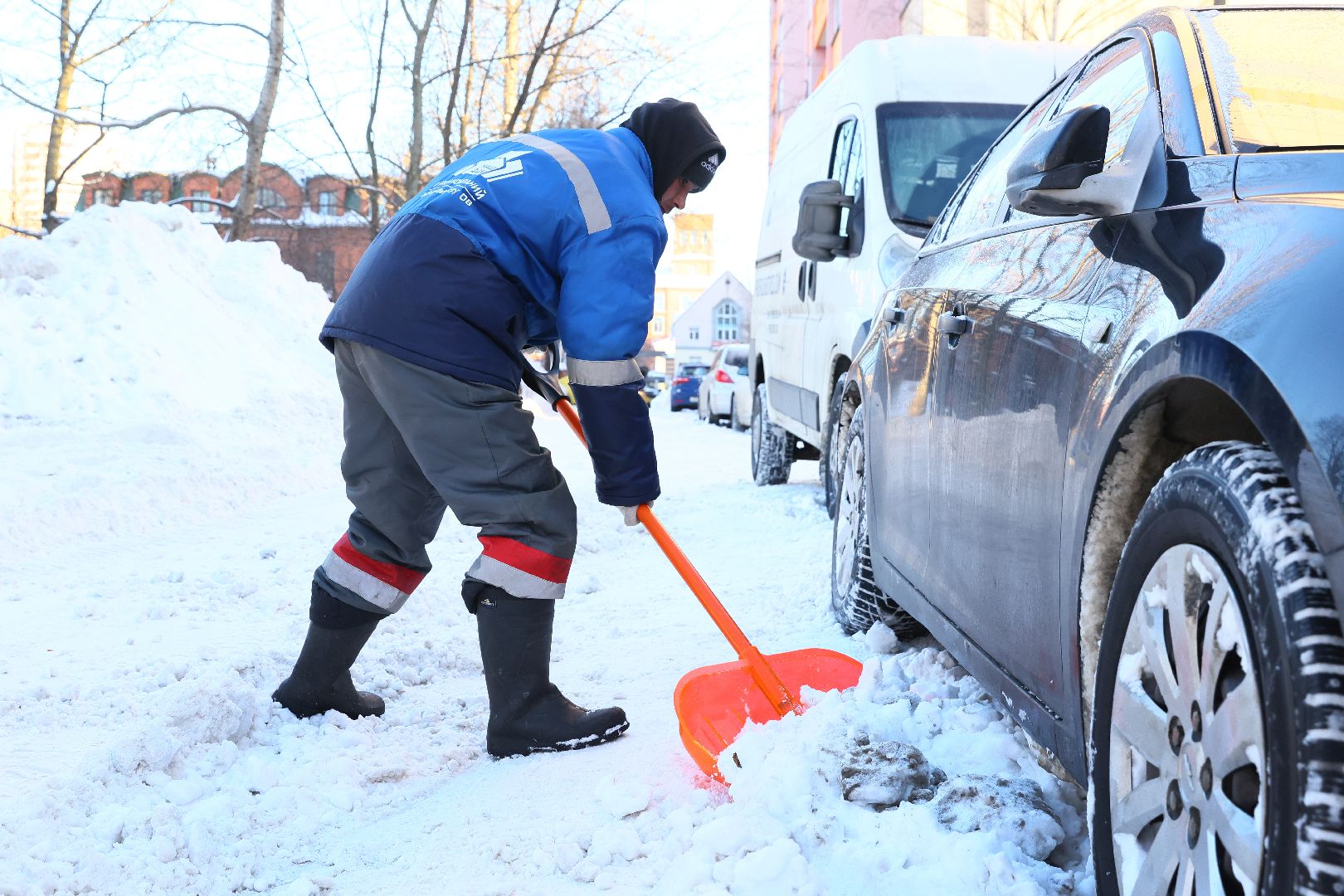 Реутов, ЖКХ, снегопад, Ольга, уборка, трактор, бобкэт, дворники,