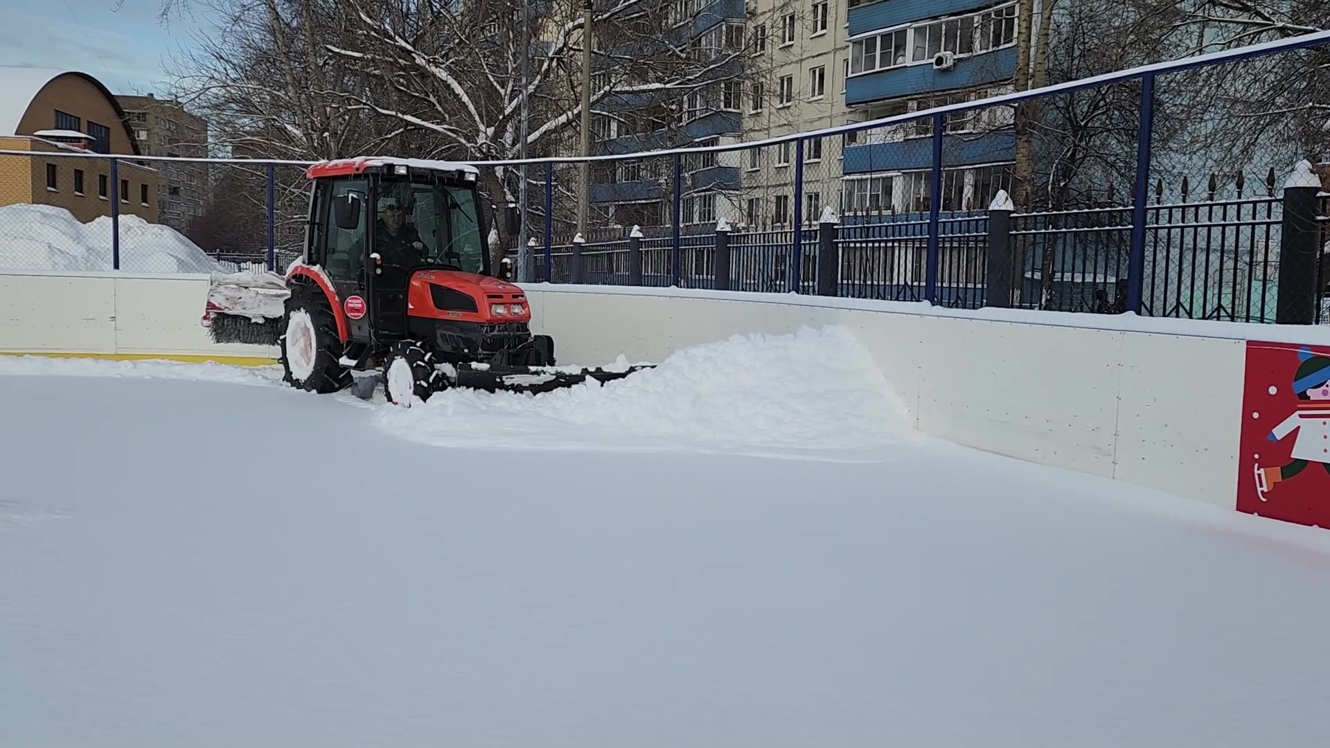 Реутов, ЖКХ, снегопад, Ольга, уборка, трактор, бобкэт, дворники,