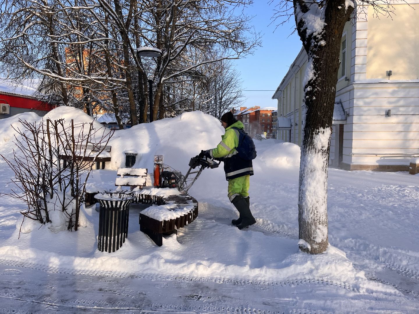 шаховская, снег, расчистка снега, комунальная техника,