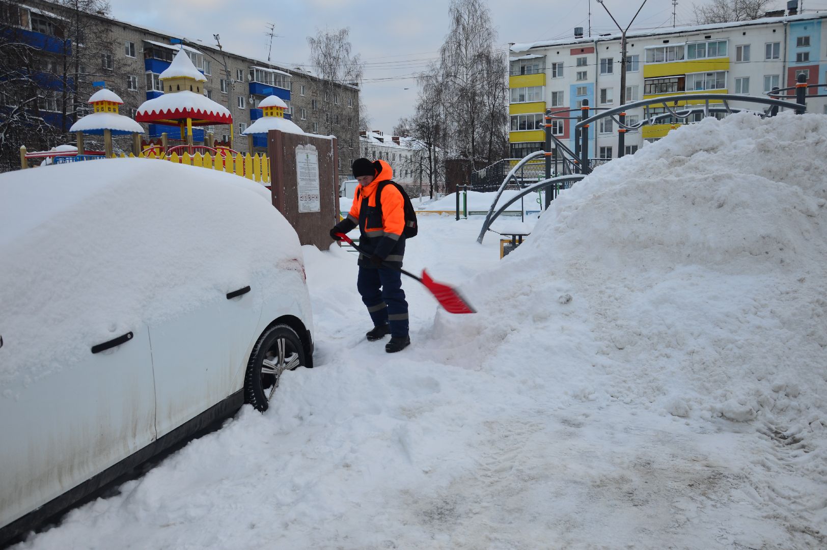 шатура, циклон ольга, уборка дворов, уборка снега,