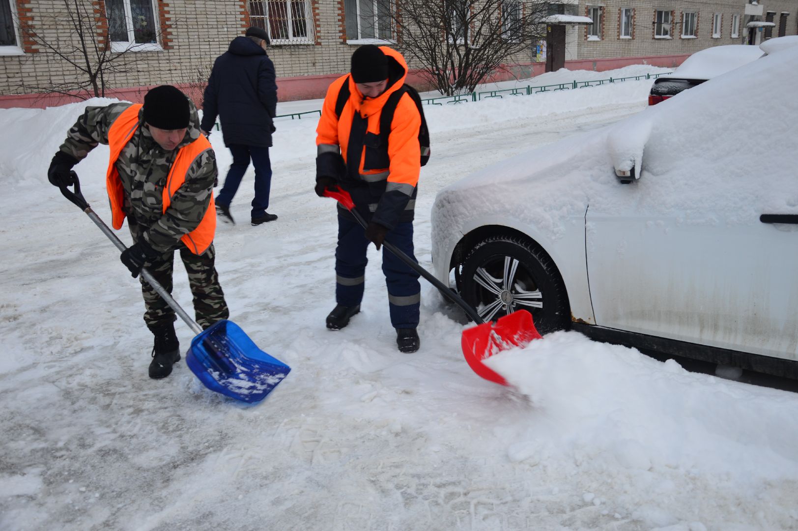 шатура, циклон ольга, уборка дворов, уборка снега,