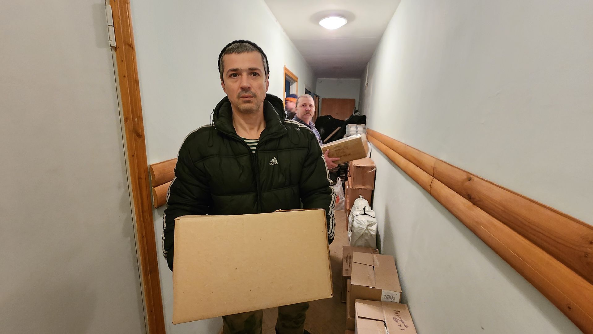 протвино, гуманитарная помощь, медикаменты, жители, мужчины,