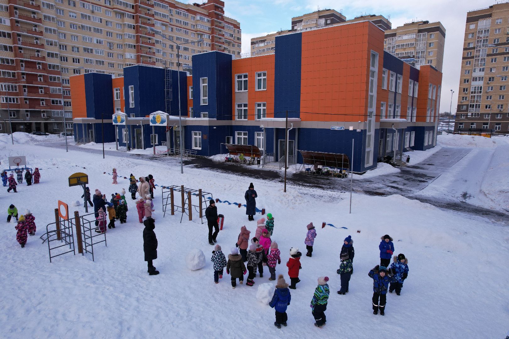 видео с коптера, детский сад,